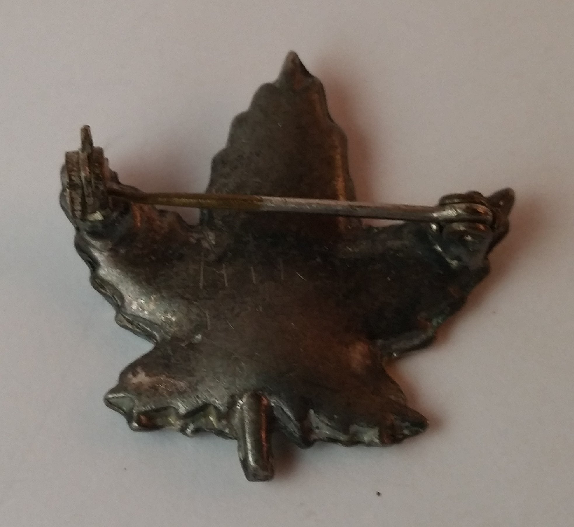 Vintage 1980s White Rhinestone Maple Leaf Brooch 2