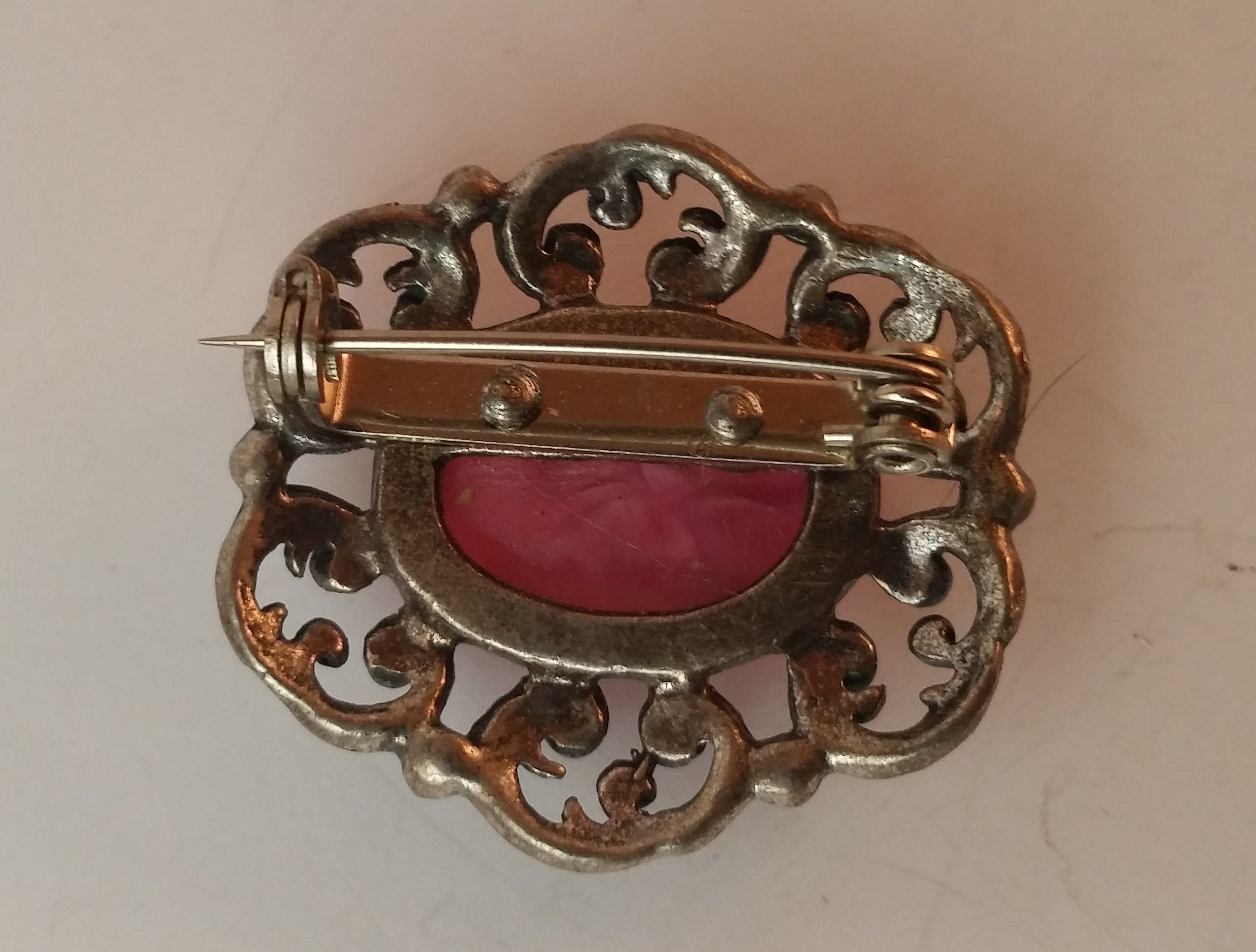Vintage 1960s Pink Cabochon Brooch Pin Metal 2