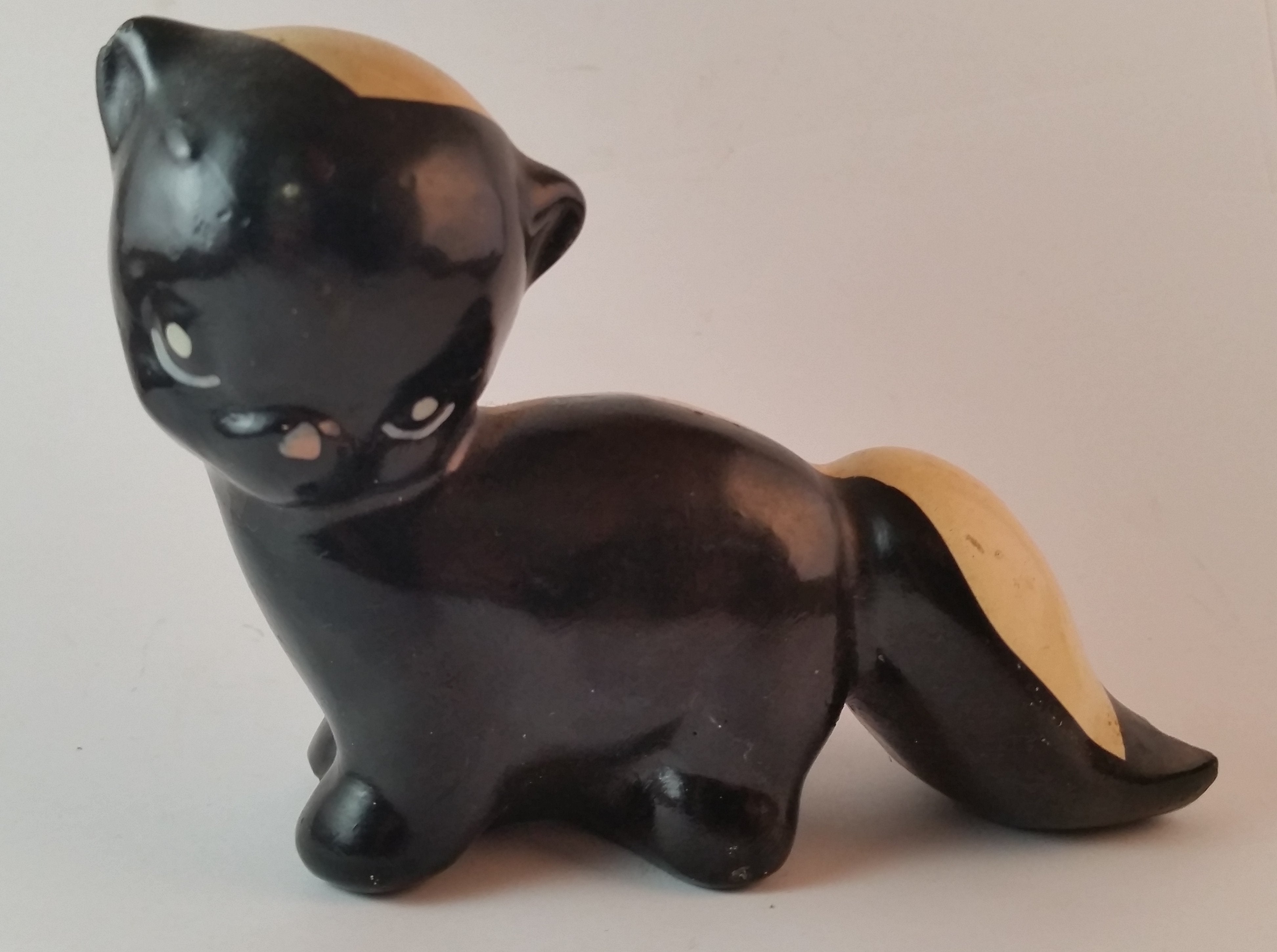 Vintage 1950s Ceramic Skunk Figurine California Pottery