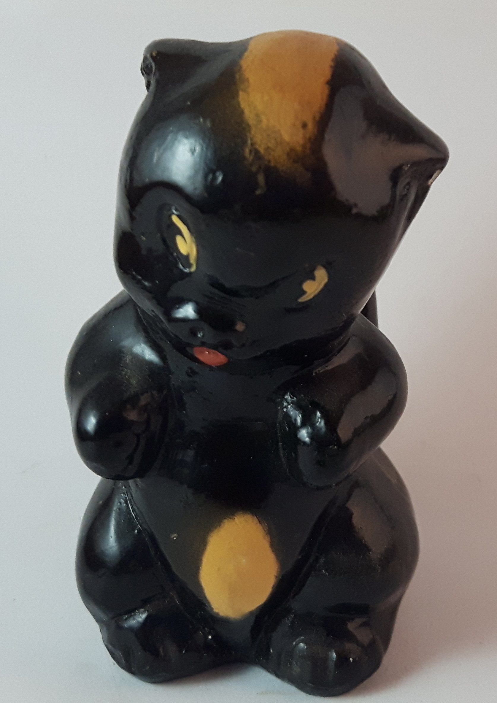 Vintage 1950s Ceramic Yellow Stripe Sitting Skunk Figurine California Pottery
