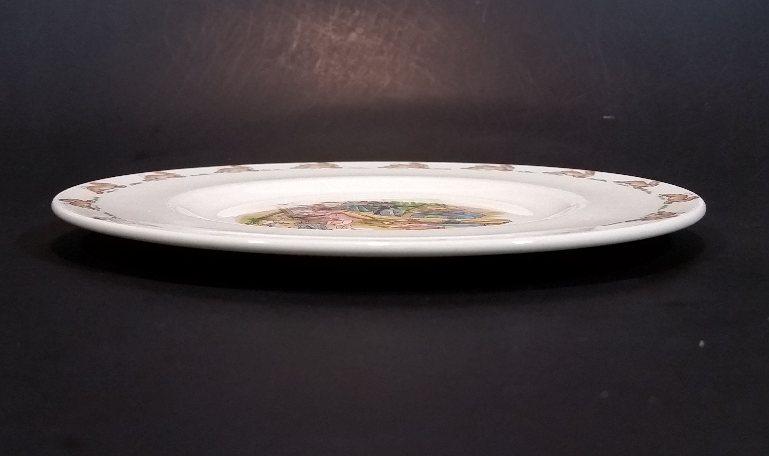 1970s Royal Doulton English Fine Bone China Bunnykins "Dressup Time" 8" Plate 4