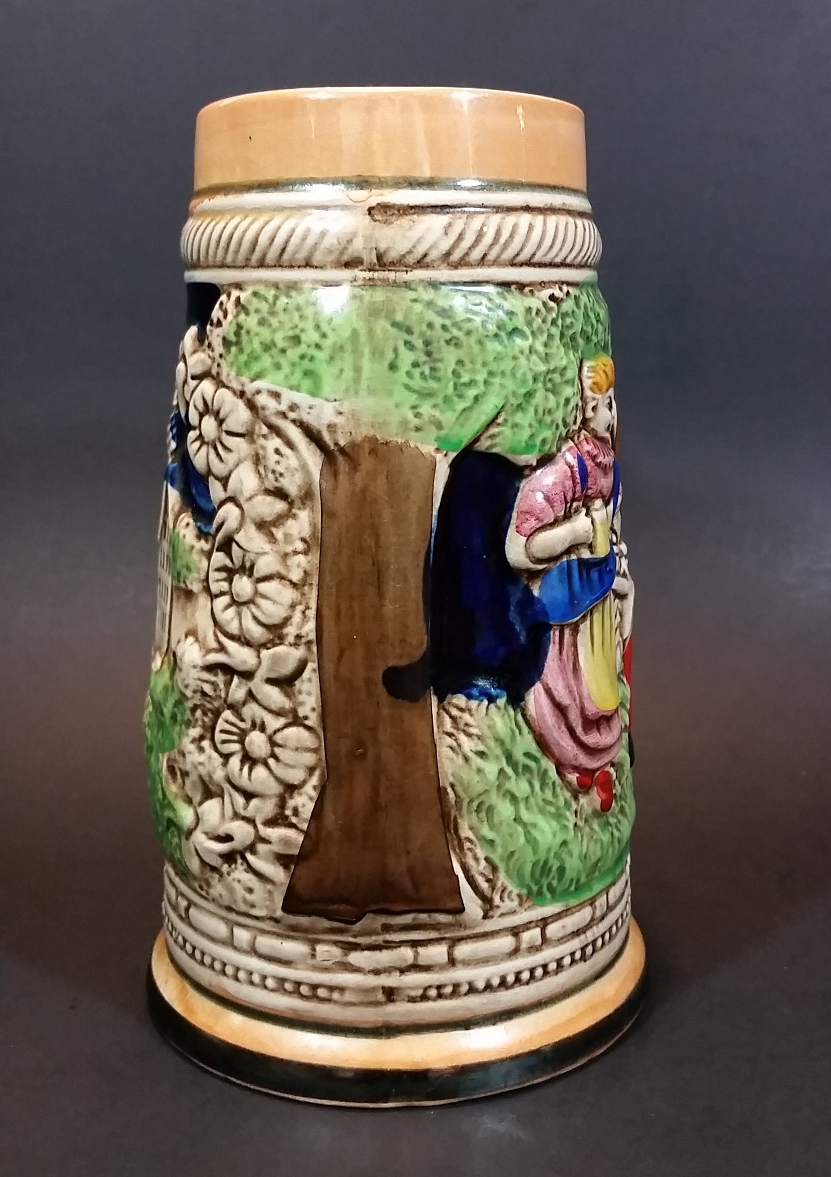 1950s German Oktoberfest Beer Stein Woman Serving Beer to Man Sitting - Japan 6 3/8" Tall 8