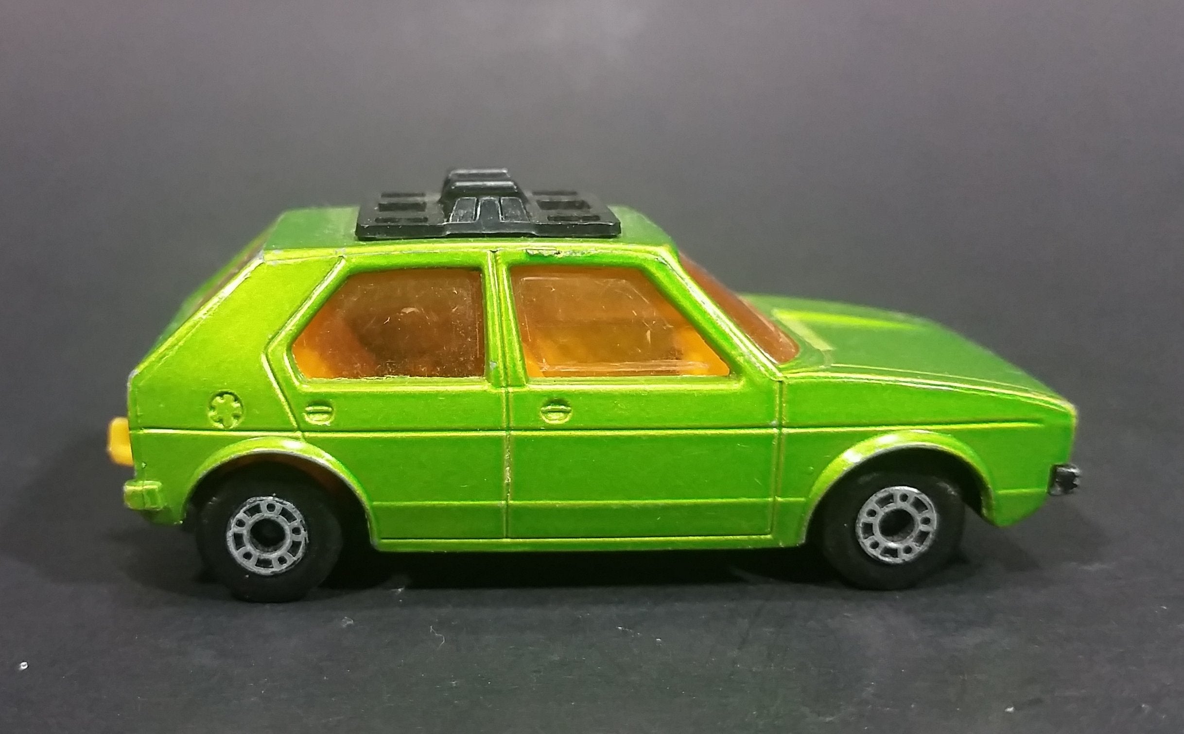 1976 Lesney Products Matchbox Lime Green Superfast No. 7 VW Volkswagen Golf Toy Car 15