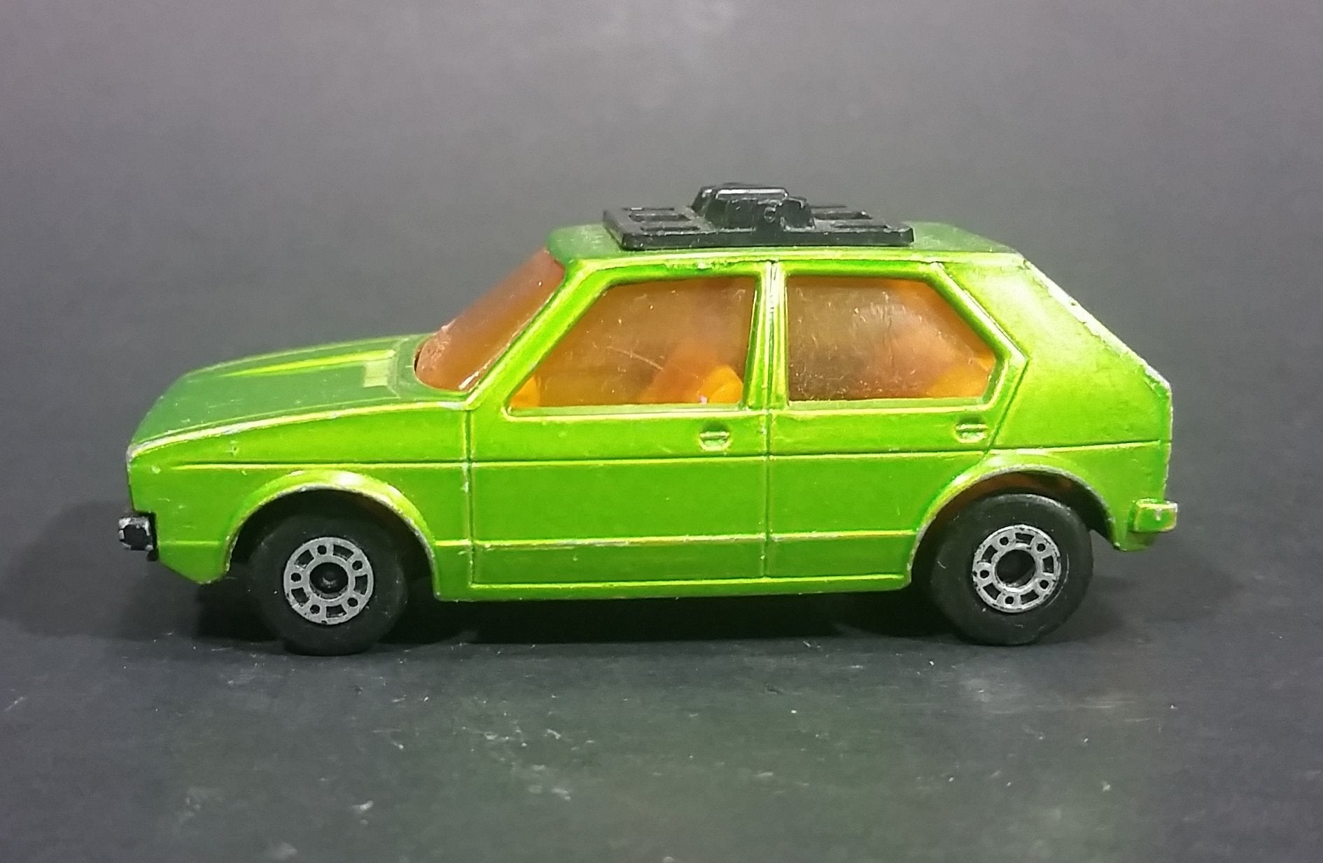 1976 Lesney Products Matchbox Lime Green Superfast No. 7 VW Volkswagen Golf Toy Car 2