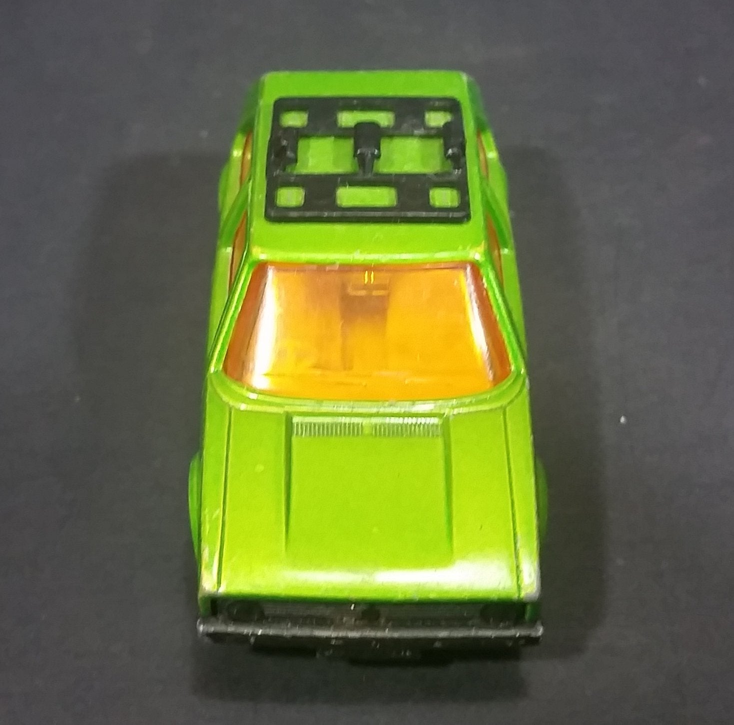 1976 Lesney Products Matchbox Lime Green Superfast No. 7 VW Volkswagen Golf Toy Car 9