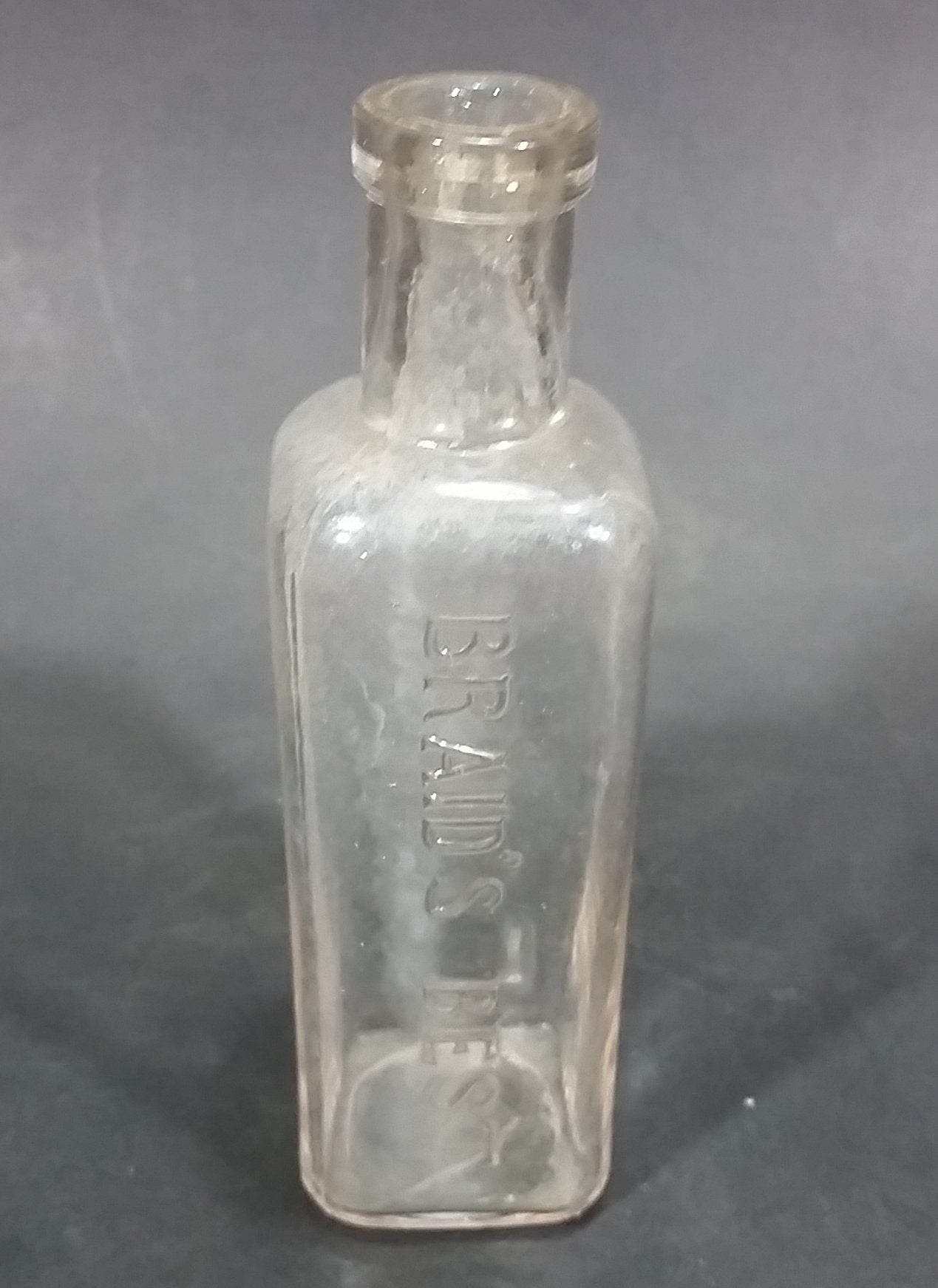 Extremely Rare 1896-1924 Braid's Best Coffee or Tea Flavoring Glass Bottle - W.M. Braid & Co. 3