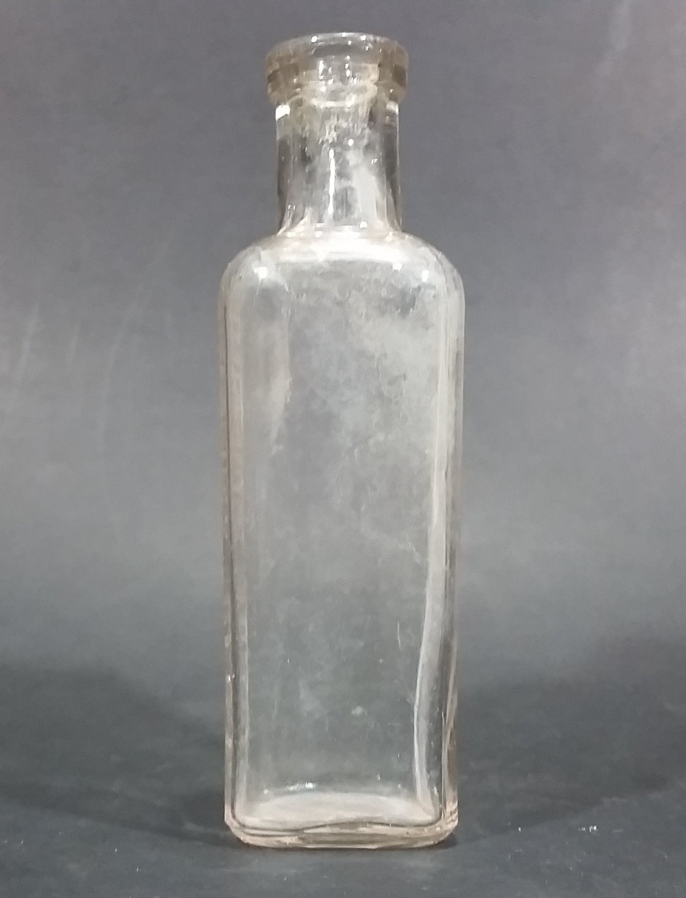 Extremely Rare 1896-1924 Braid's Best Coffee or Tea Flavoring Glass Bottle - W.M. Braid & Co. 6