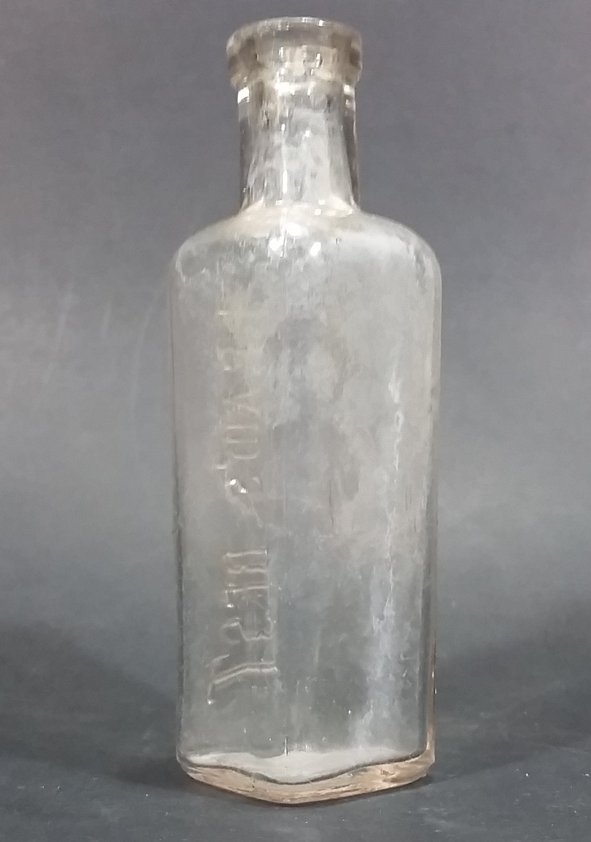 Extremely Rare 1896-1924 Braid's Best Coffee or Tea Flavoring Glass Bottle - W.M. Braid & Co. 8