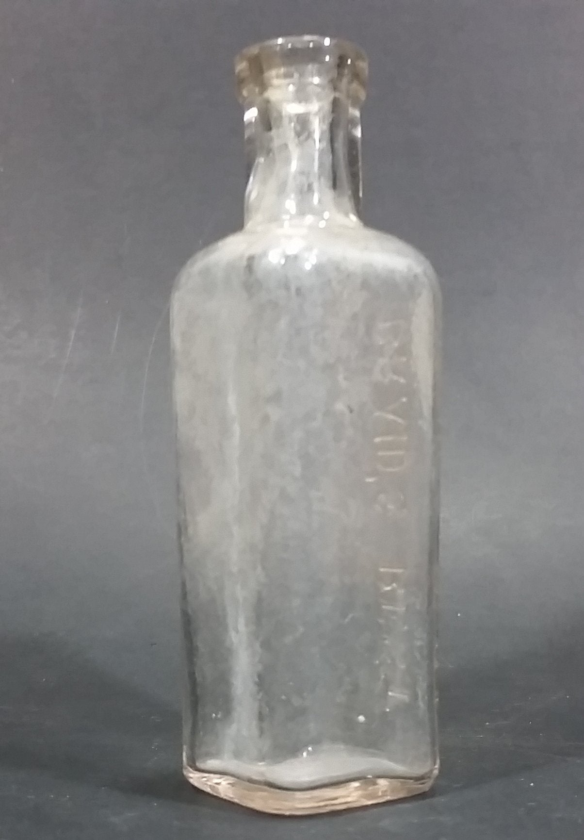 Extremely Rare 1896-1924 Braid's Best Coffee or Tea Flavoring Glass Bottle - W.M. Braid & Co. 10