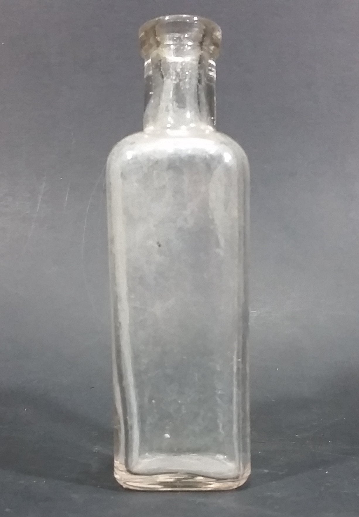 Extremely Rare 1896-1924 Braid's Best Coffee or Tea Flavoring Glass Bottle - W.M. Braid & Co. 11