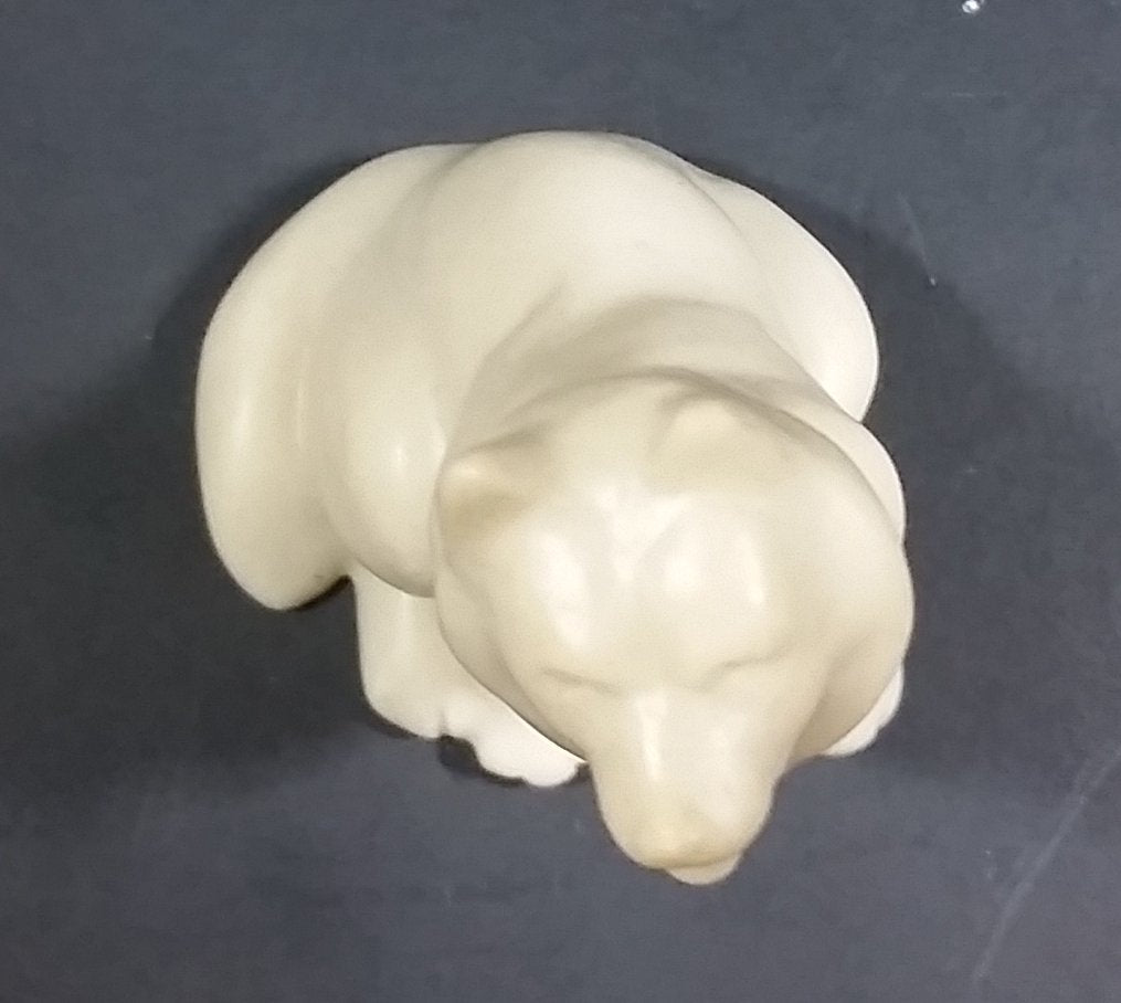 Small Marble Resin White Soapstone look Wolf Dog Sculpture Figurine 5