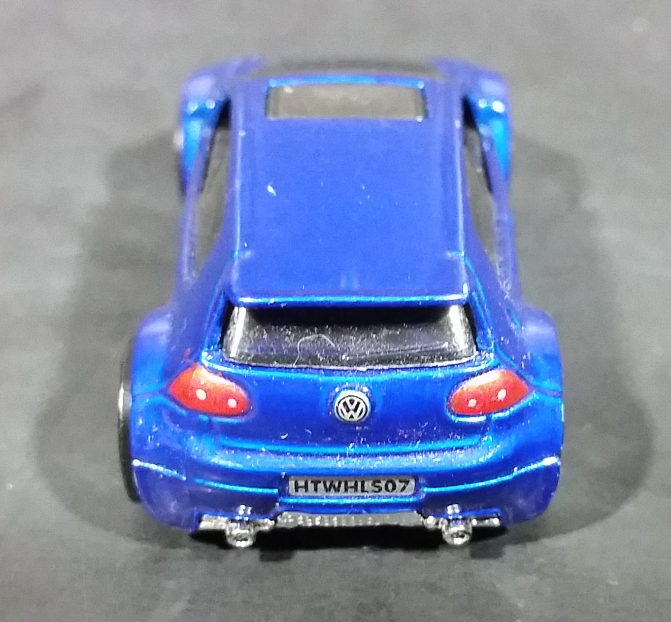 2007 Hot Wheels VW Volkwagen Golf GTI Metalflake Blue Die Cast Toy Car Vehicle 12