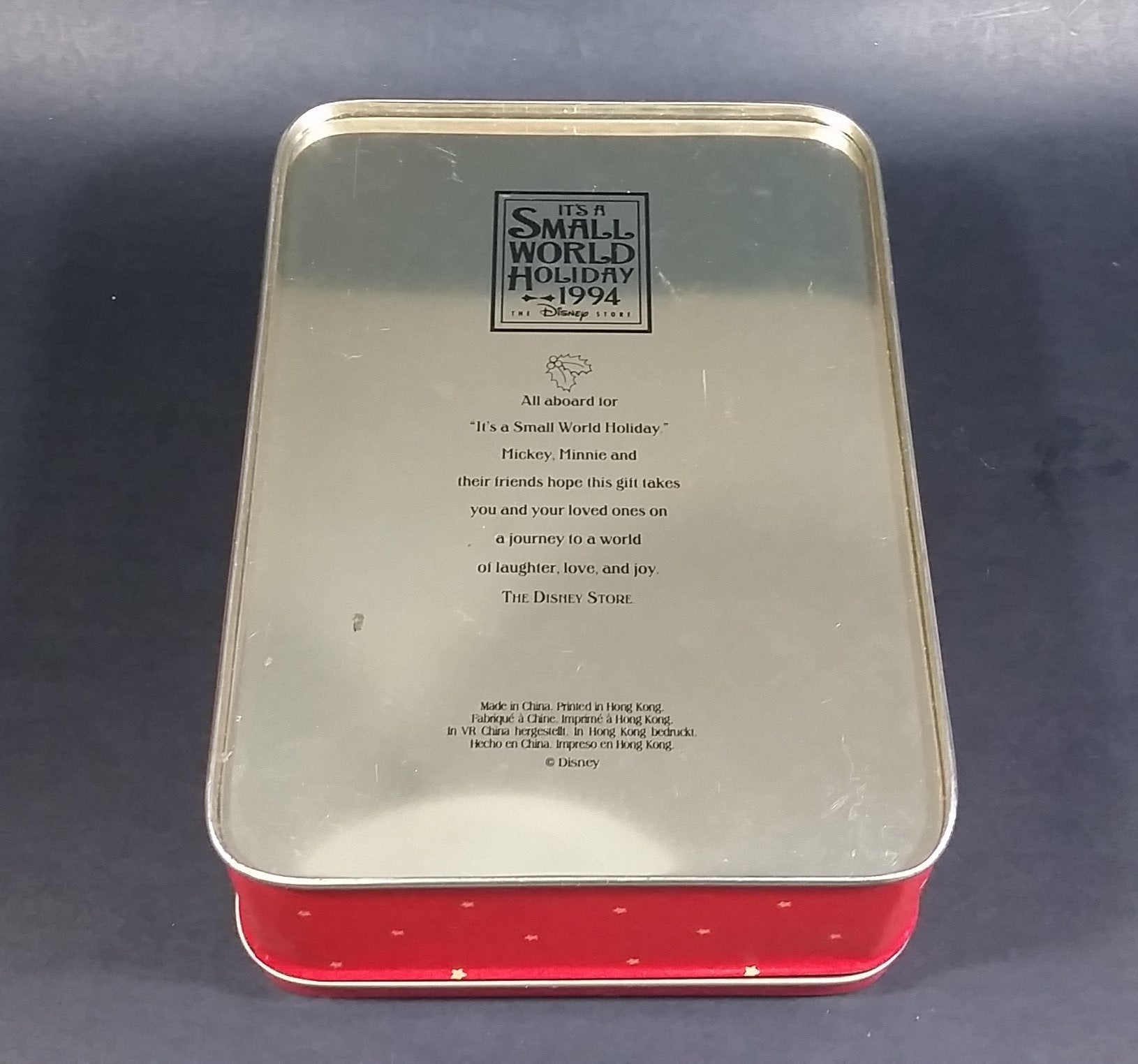 1994 Disney It's A Small World Holiday Mickey, Minnie, and Friends Christmas Holiday Tin 12