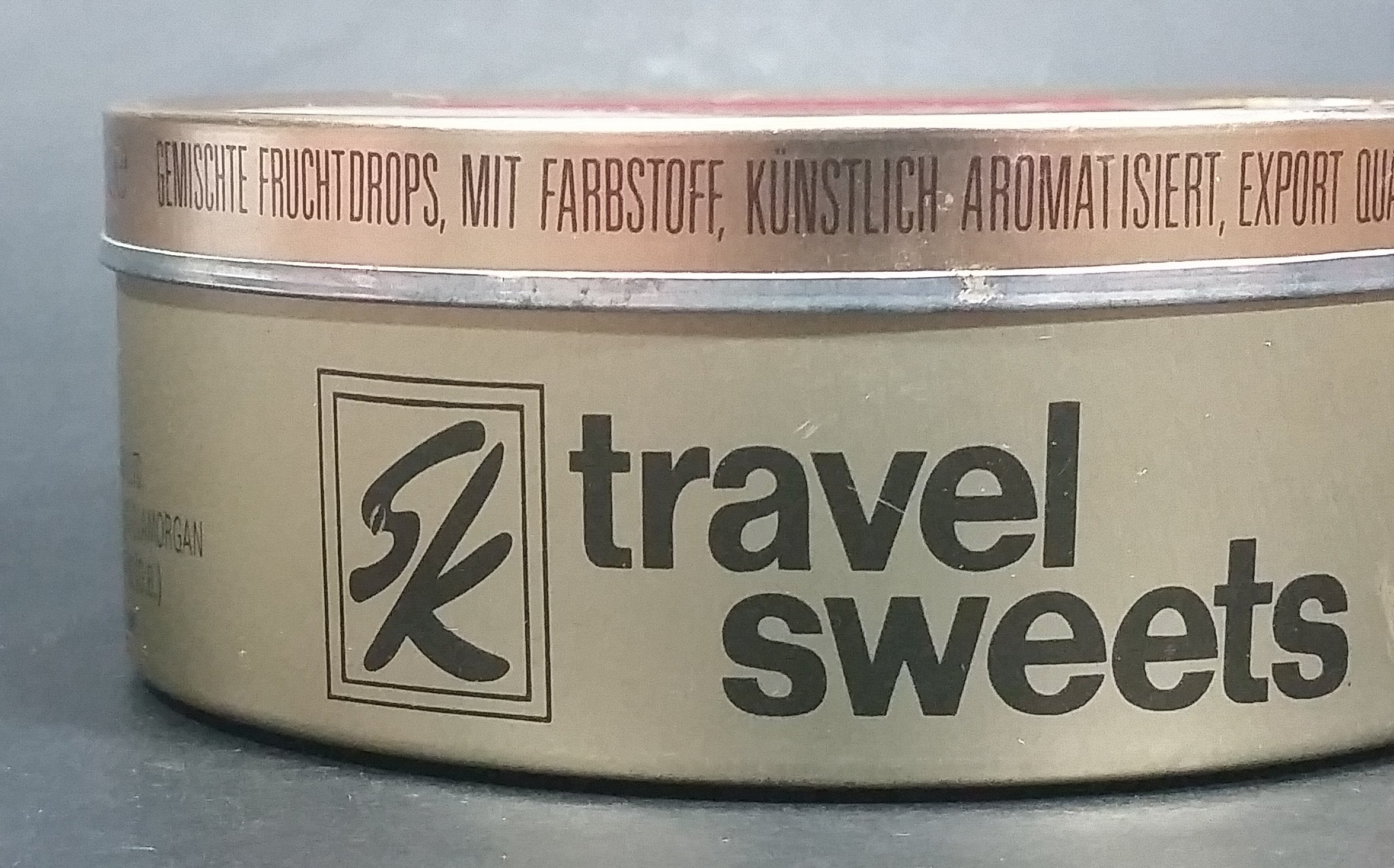 Vintage 1981 SK Travel Sweets The Marriage of the Prince of Wales and Lady Diana Spencer Collectible Tin 7