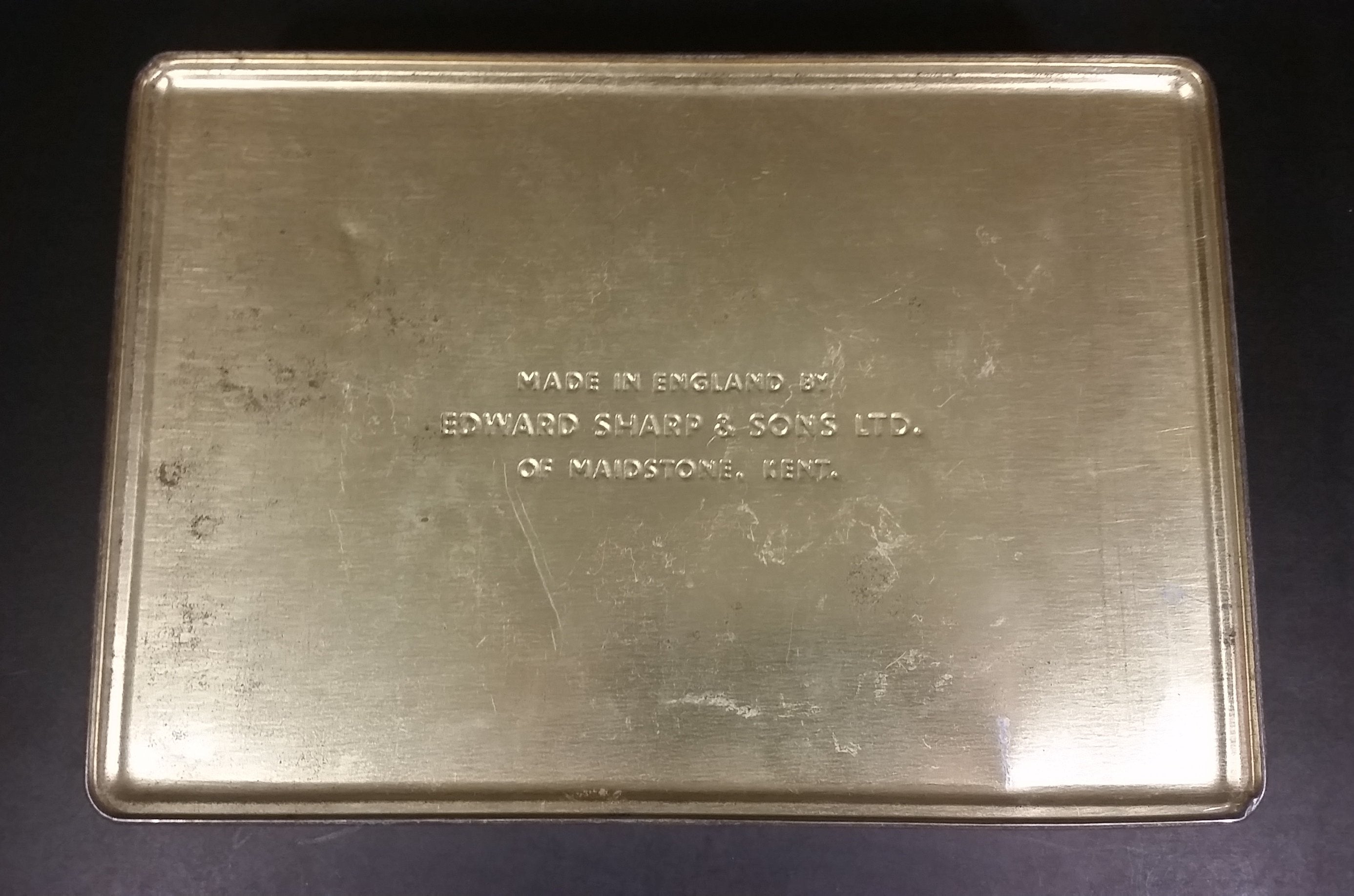 1952 Edward Sharp & Sons Ltd. Queen Elizabeth II & The Duke of Edinburgh Biscuits Tin 12