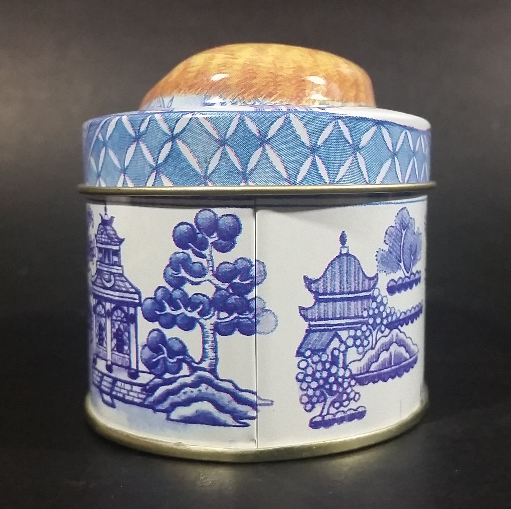 Collectible Blue Willow Blue and White Tin With Orange and White Sleeping Kitty Cat 5