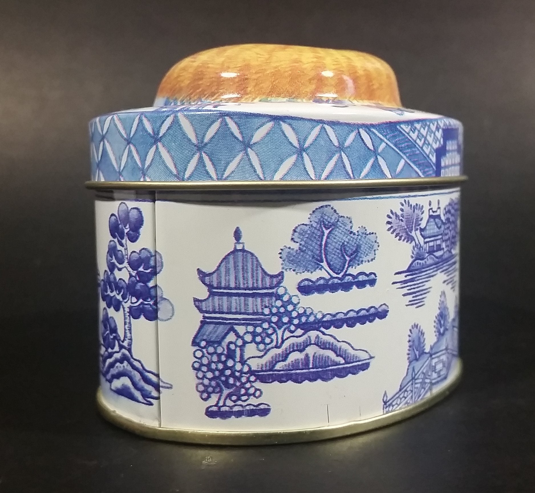 Collectible Blue Willow Blue and White Tin With Orange and White Sleeping Kitty Cat 6
