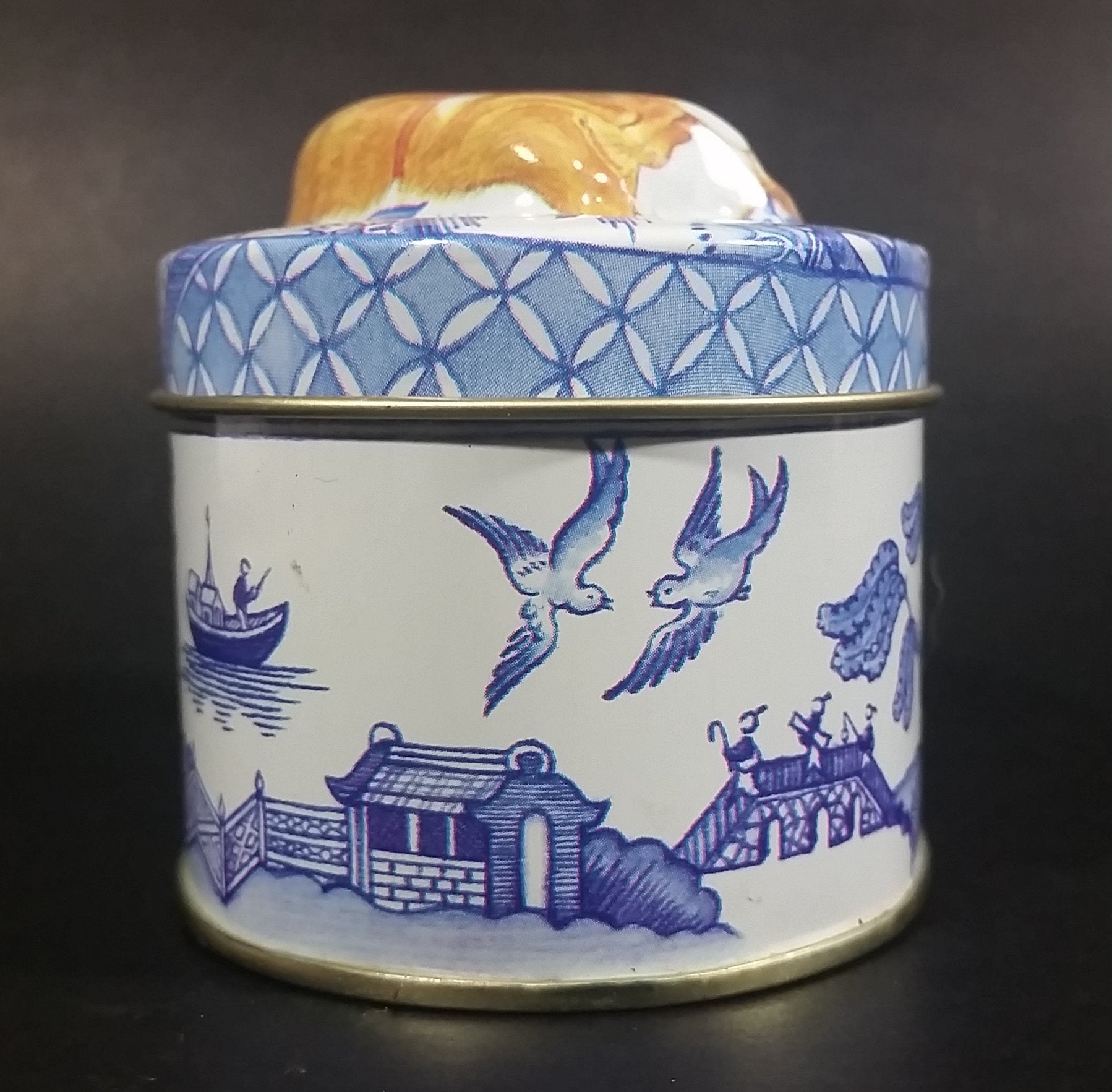 Collectible Blue Willow Blue and White Tin With Orange and White Sleeping Kitty Cat 9