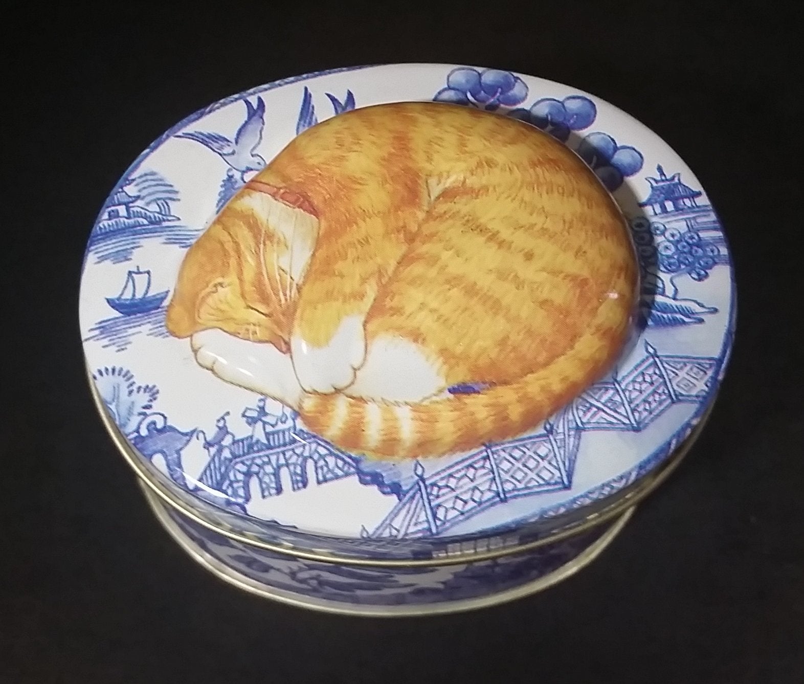 Collectible Blue Willow Blue and White Tin With Orange and White Sleeping Kitty Cat 12