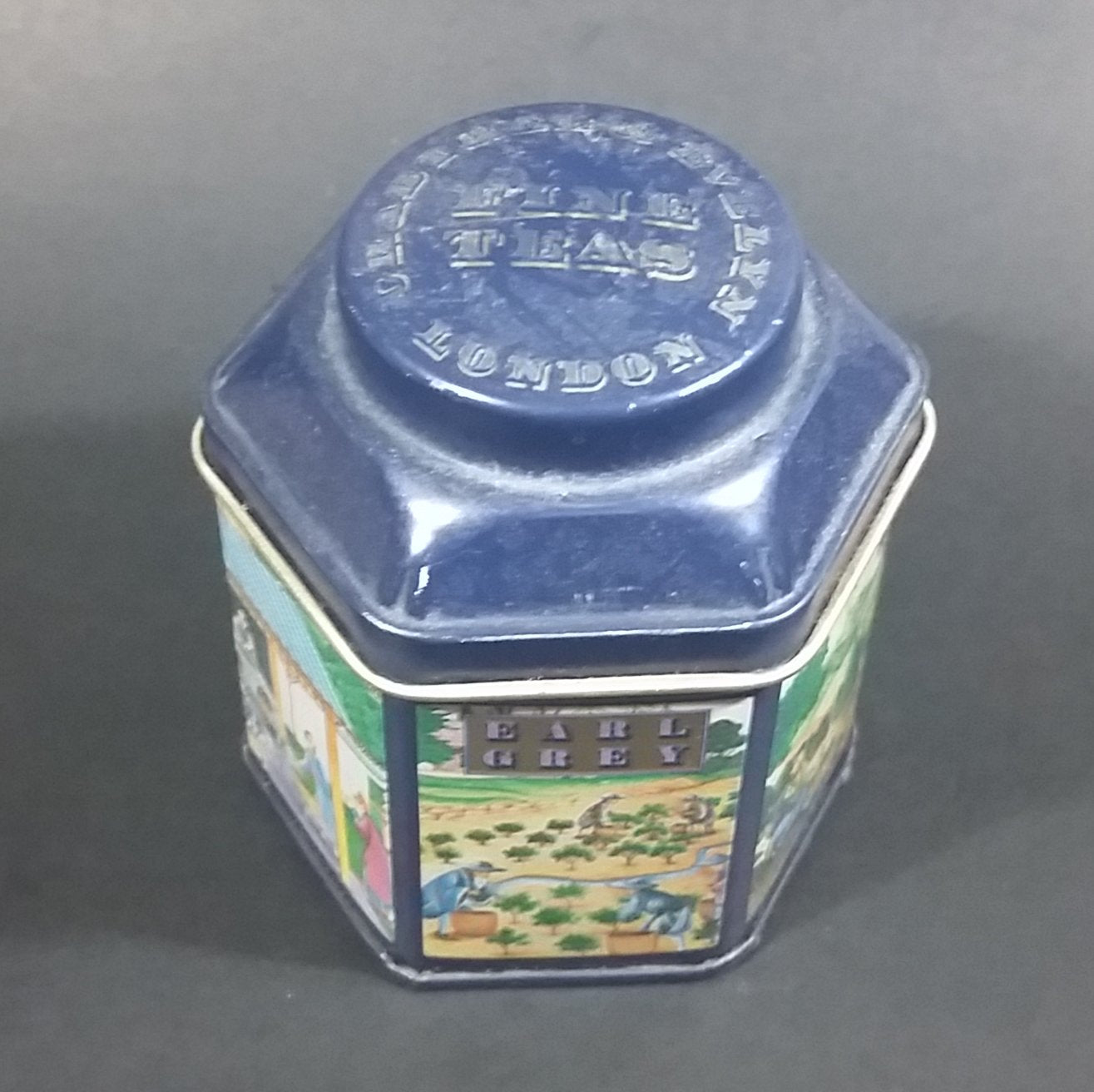 1984 Earl Grey Tea Crabtree & Evelyn London Hexagon Shaped Blue Tea Tin Collectible 2