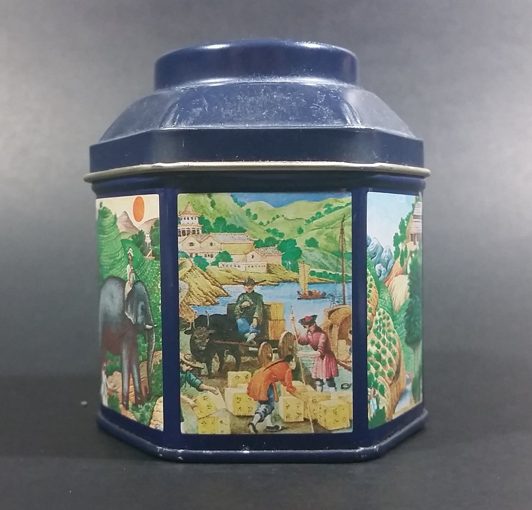 1984 Earl Grey Tea Crabtree & Evelyn London Hexagon Shaped Blue Tea Tin Collectible 6