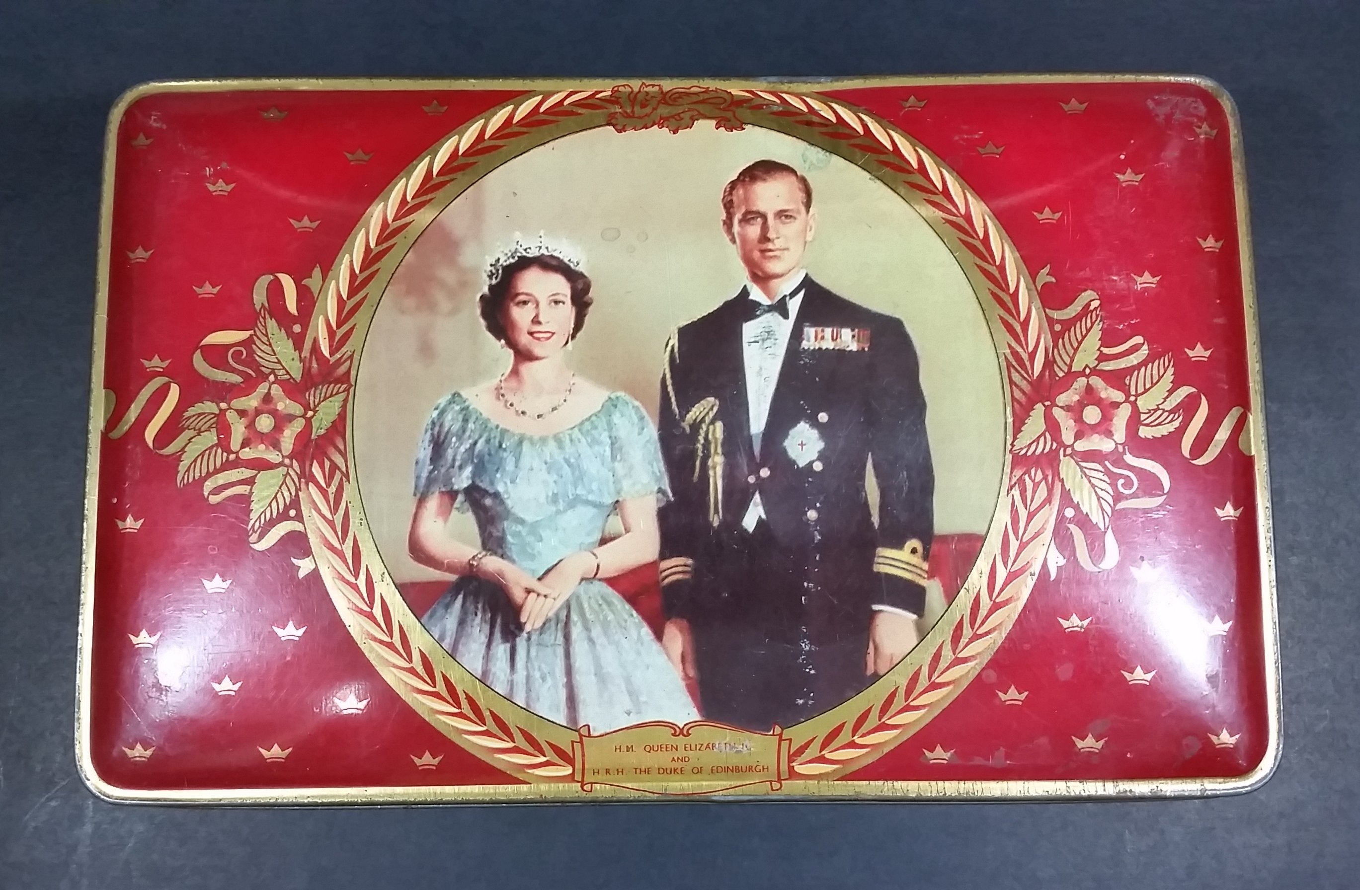 1953 Queen Elizabeth II & The Duke of Edinburgh Coronation Harry Vincent Ltd Toffee Tin