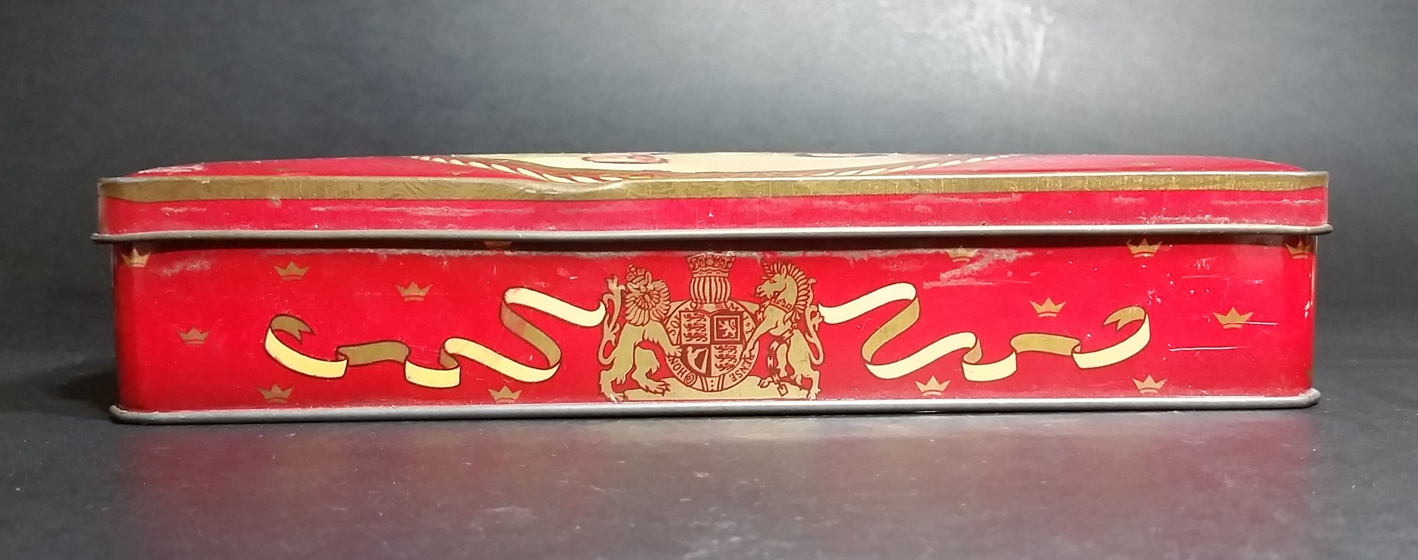 1953 Queen Elizabeth II & The Duke of Edinburgh Coronation Harry Vincent Ltd Toffee Tin 6