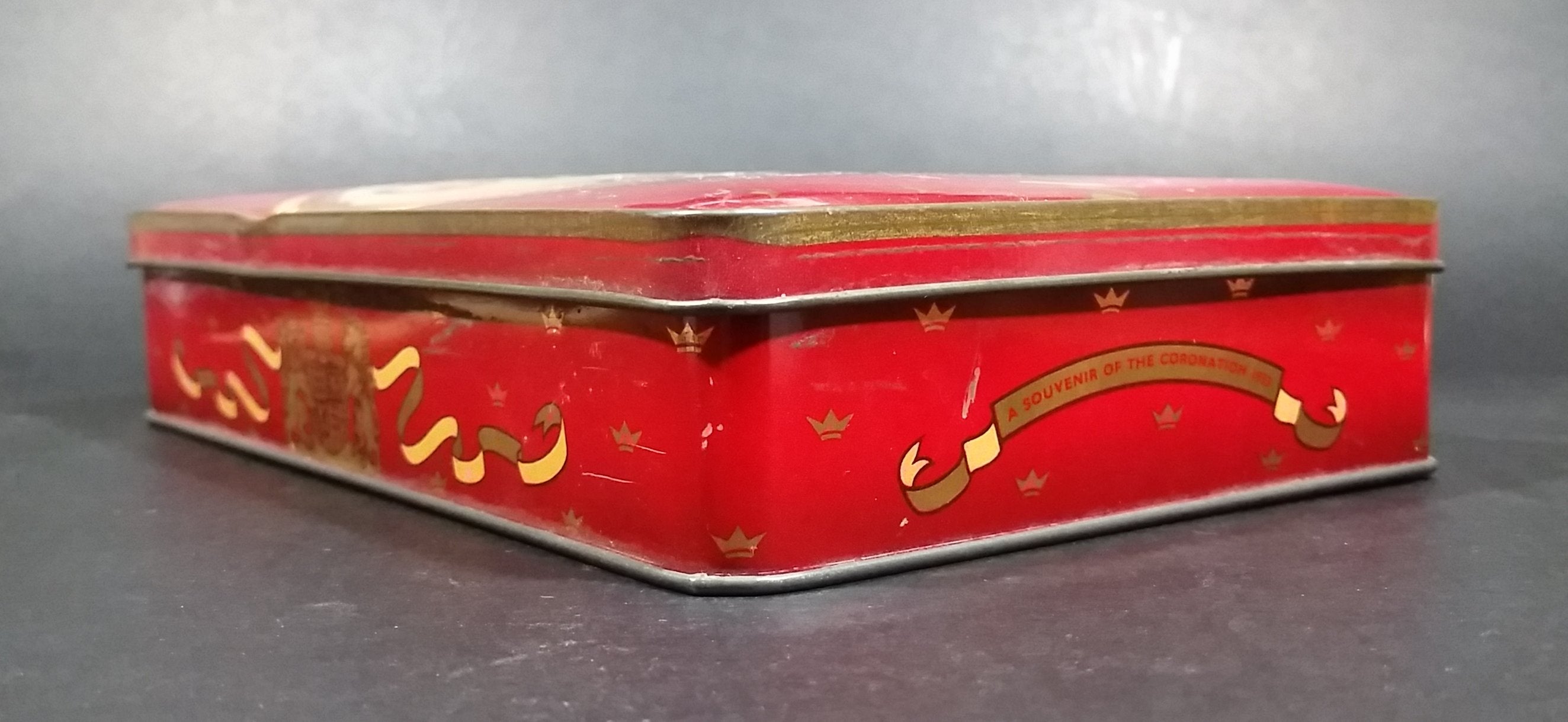 1953 Queen Elizabeth II & The Duke of Edinburgh Coronation Harry Vincent Ltd Toffee Tin 7