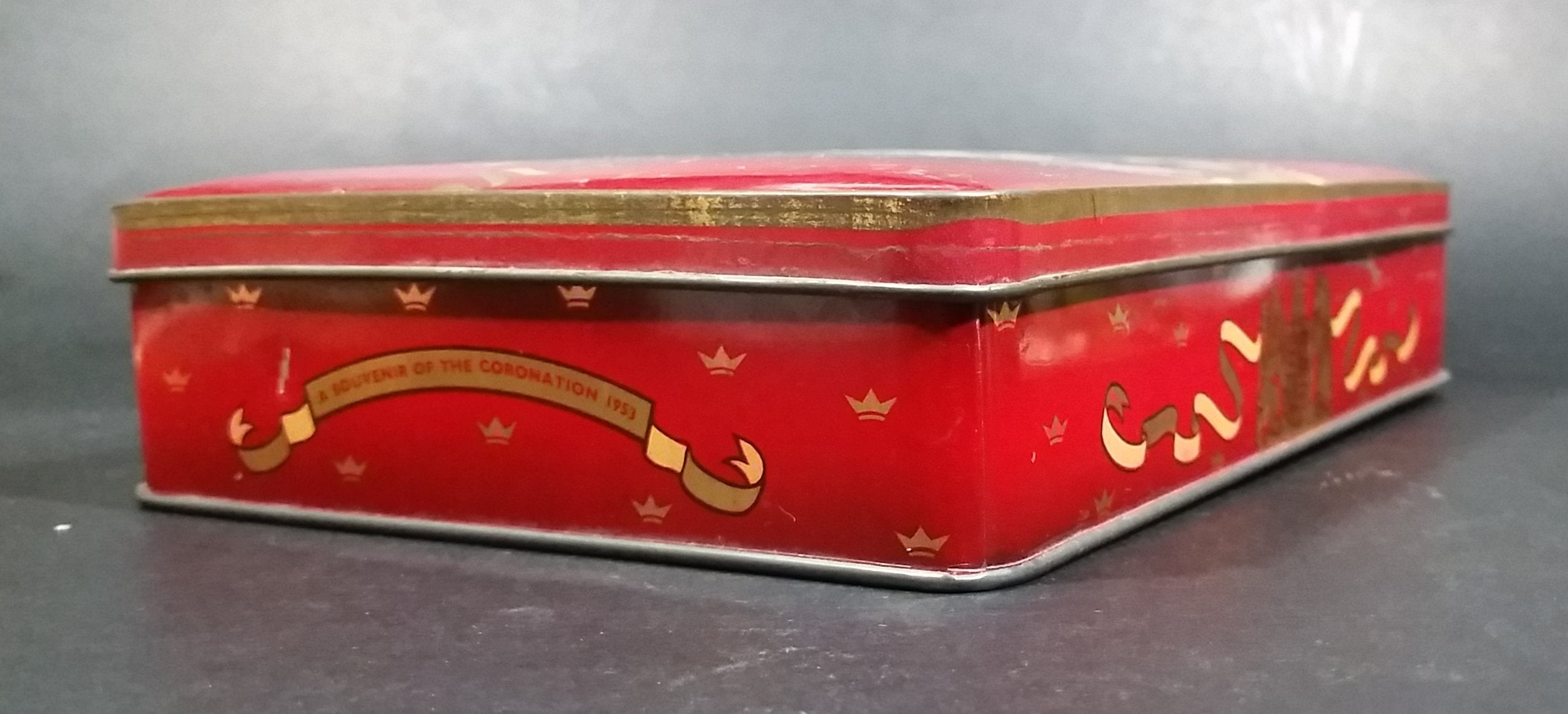 1953 Queen Elizabeth II & The Duke of Edinburgh Coronation Harry Vincent Ltd Toffee Tin 9
