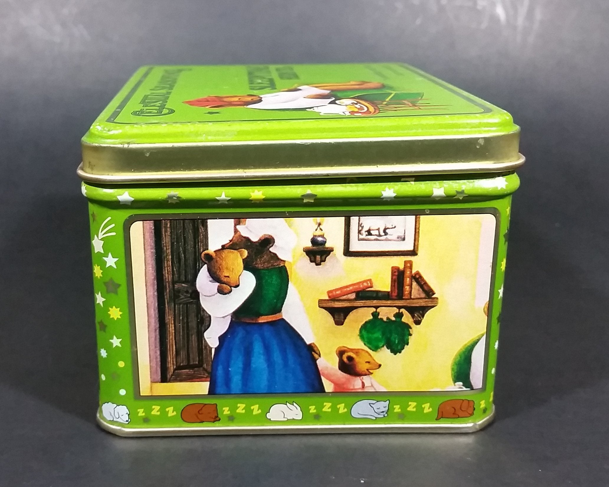 1982 Celestial Seasonings Sleepytime Herb Tea Empty Green Tin Container 9