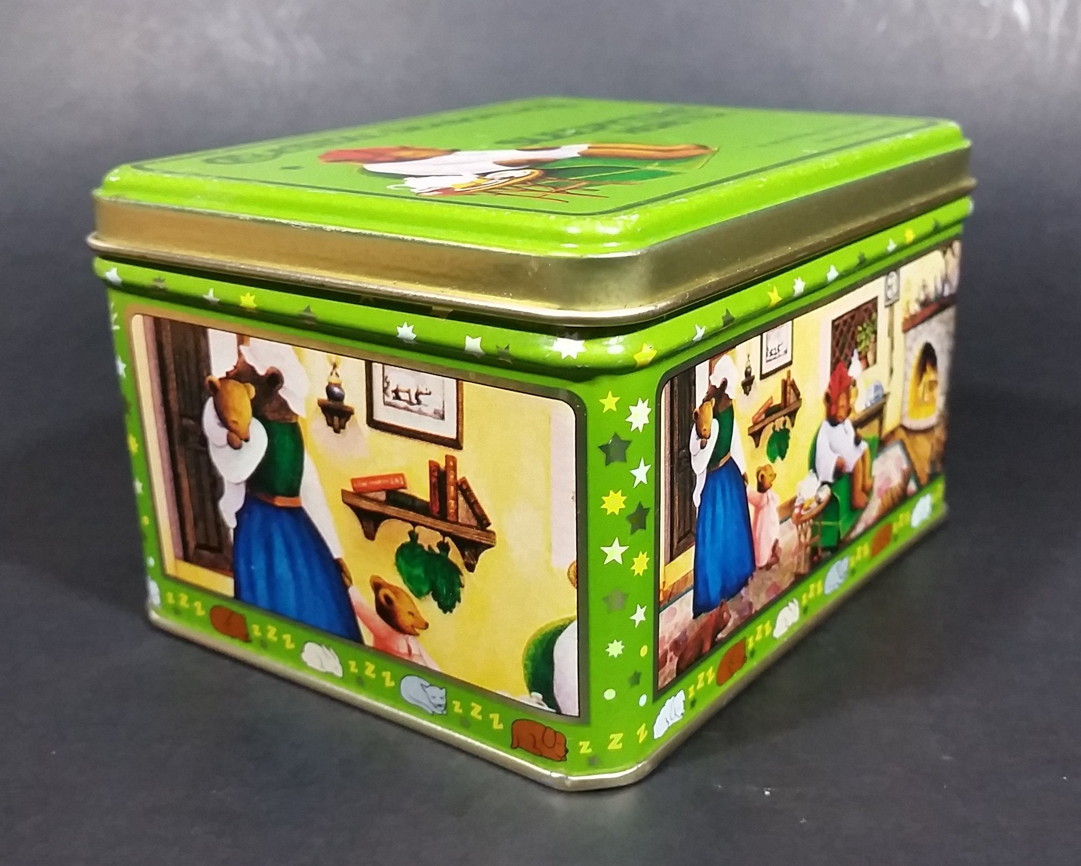 1982 Celestial Seasonings Sleepytime Herb Tea Empty Green Tin Container 10