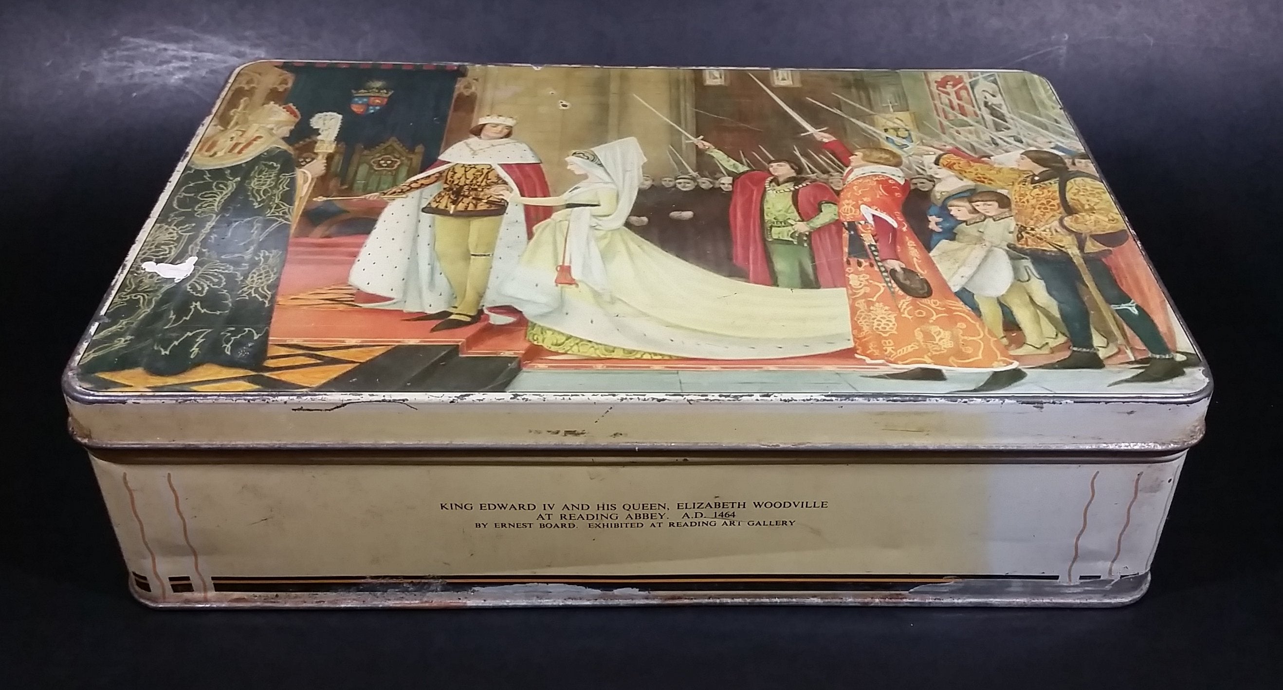 Rare Huntley & Palmers King Edward IV and His Queen, Elizabeth Woodville At Reading Abbey A.D. 1464 Biscuits Tin 16