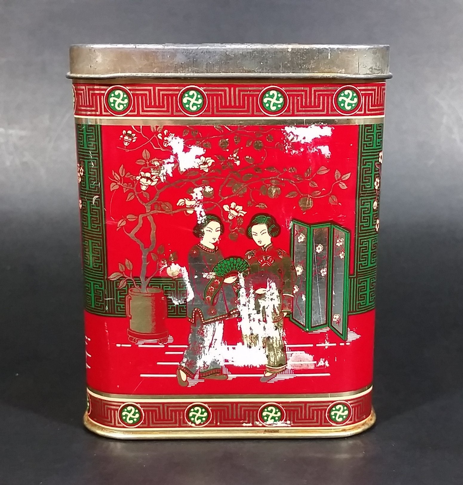 Collectible 1978 Murchie's "Taste The Difference" Red, Gold Tea Tin Container - Vancouver, B.C. 3
