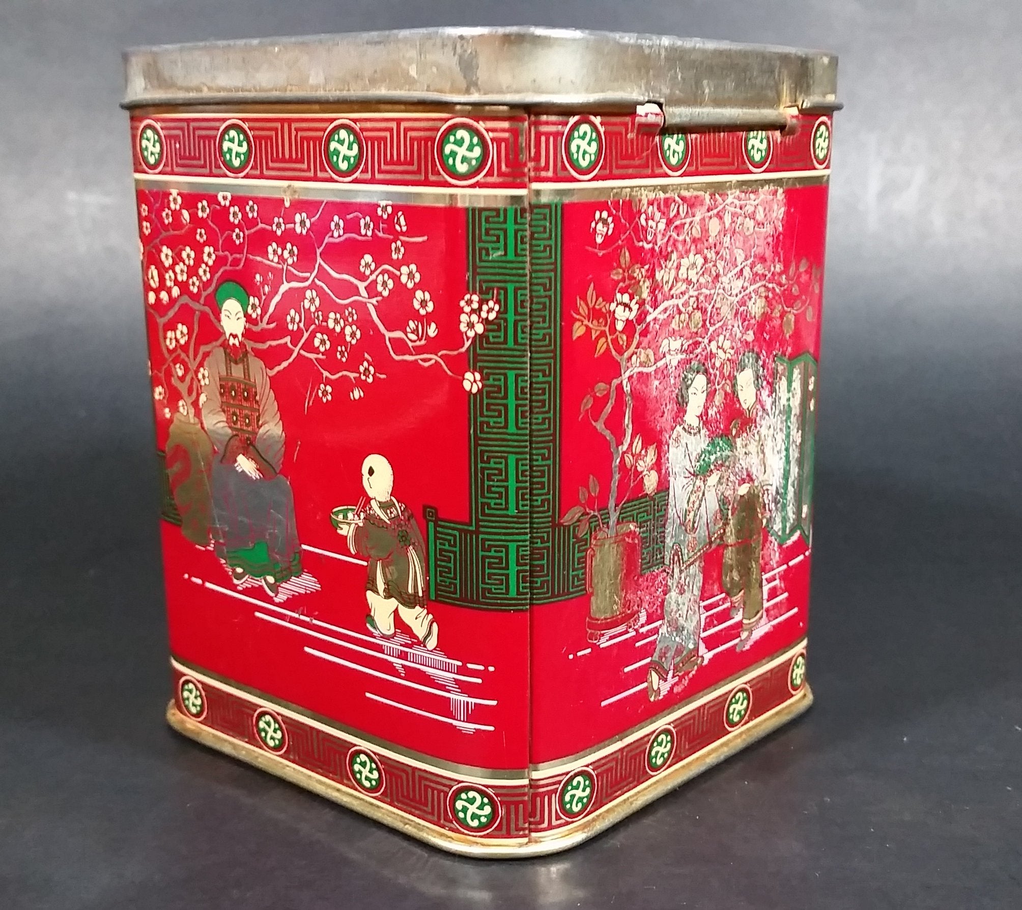 Collectible 1978 Murchie's "Taste The Difference" Red, Gold Tea Tin Container - Vancouver, B.C. 6