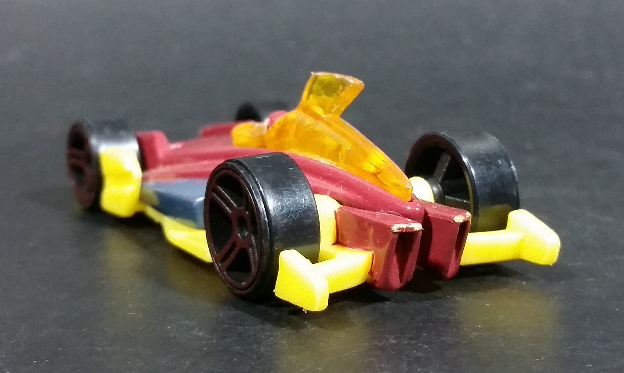 Rare 2008 MGA Marvel Films Iron Man Die Cast Toy Race Car Vehicle 13