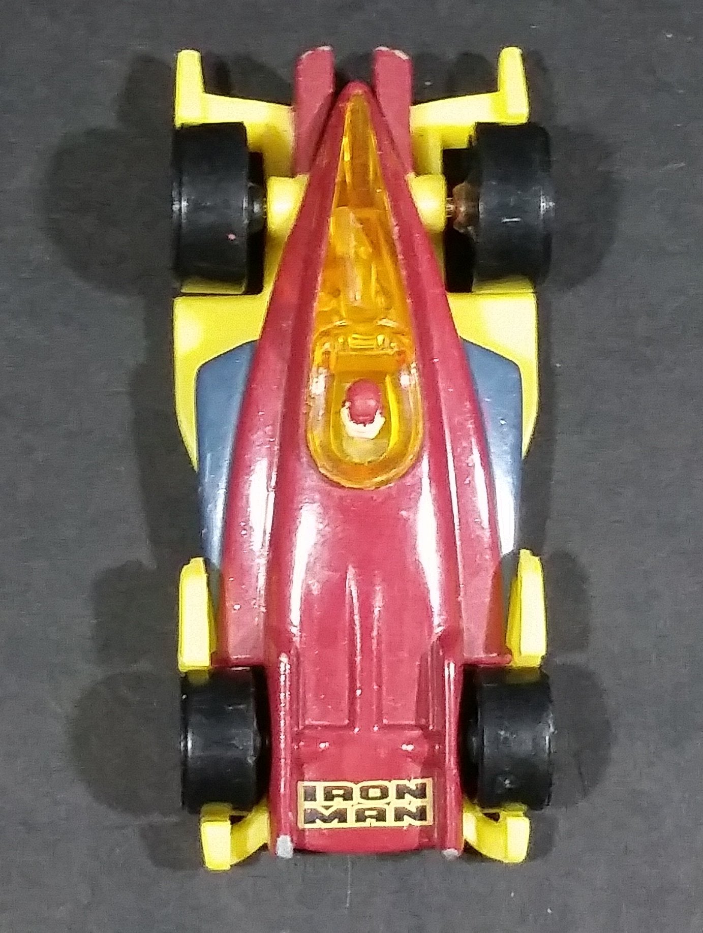 Rare 2008 MGA Marvel Films Iron Man Die Cast Toy Race Car Vehicle 4