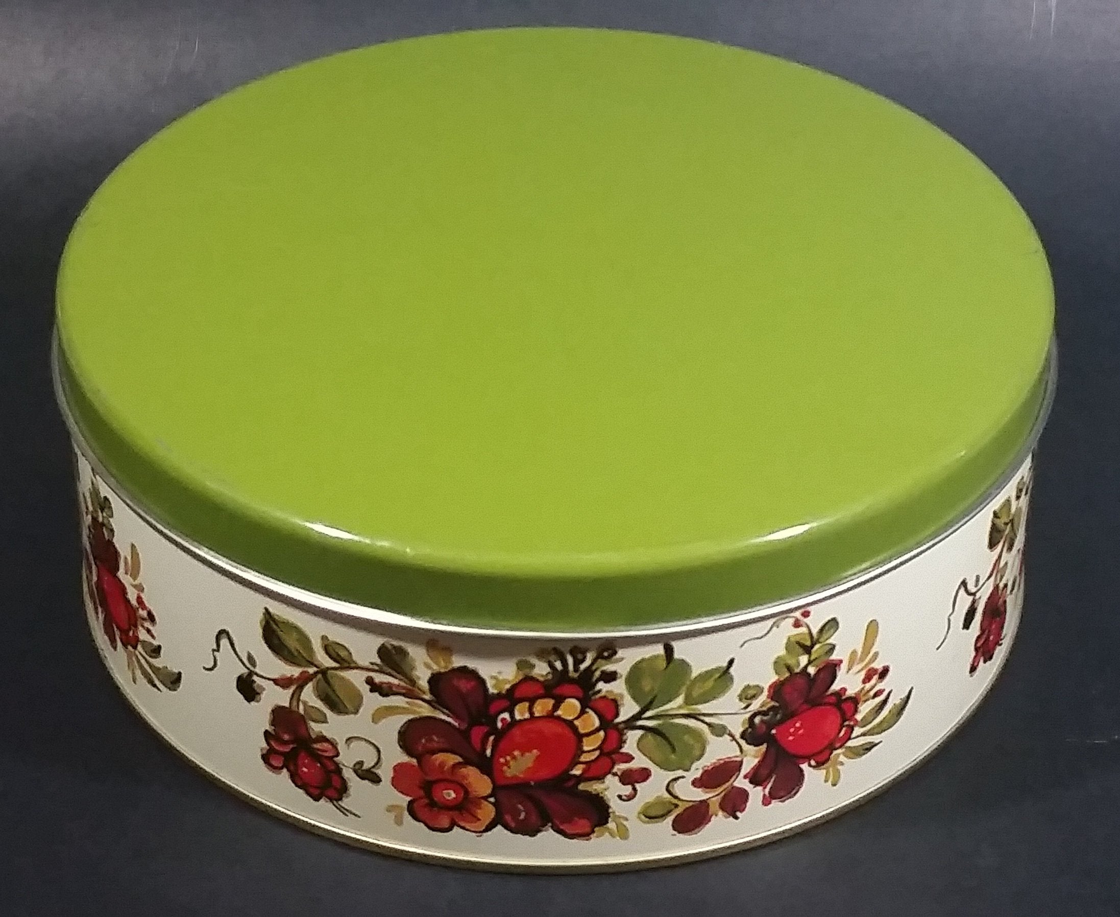 Vintage Round Red Orange Floral Flower White w/ Green Lid Tin Storage Container