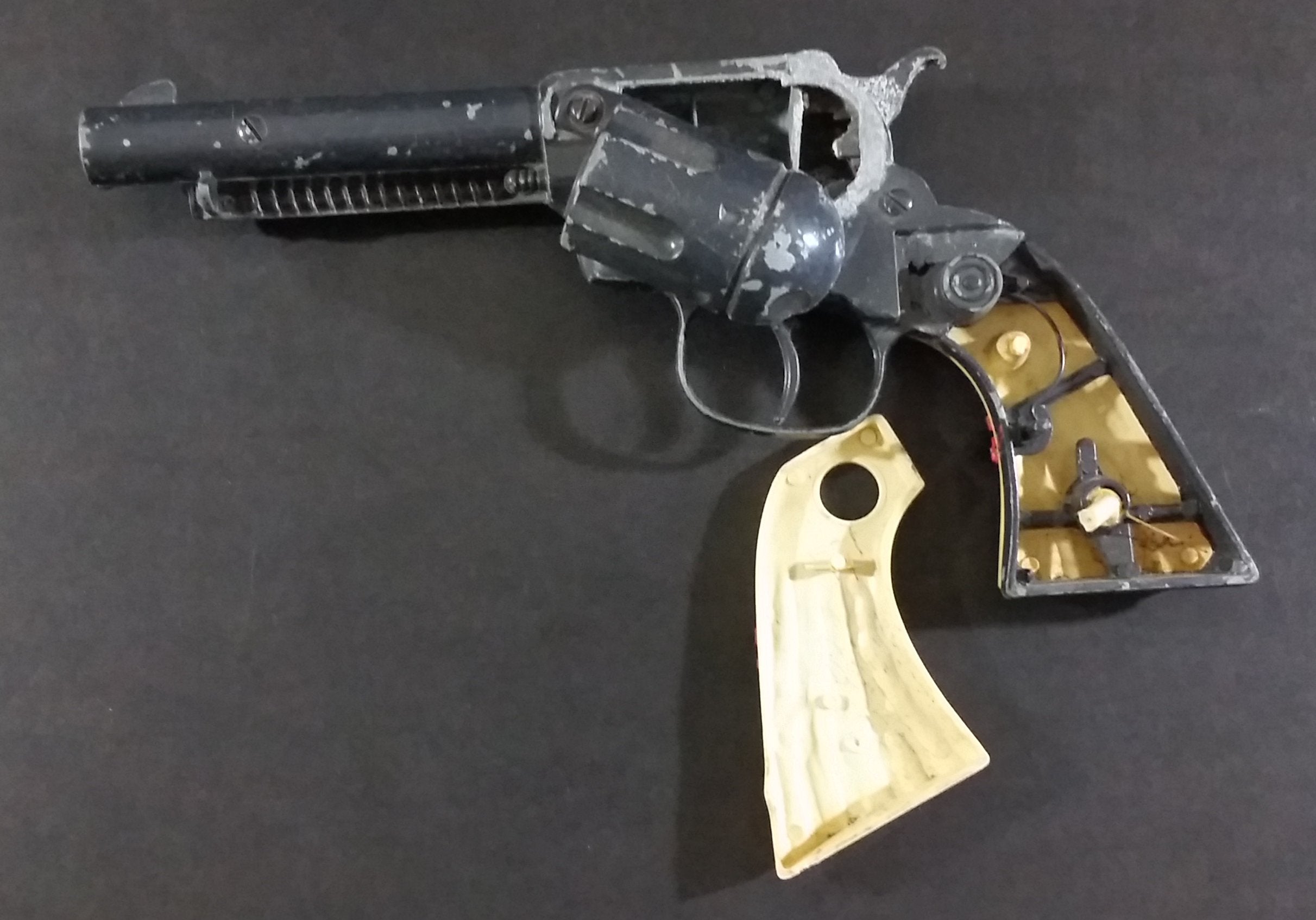 Vintage Nichols Cowhand Black Die Cast and Plastic Toy Cap Gun Made in U.S.A 11
