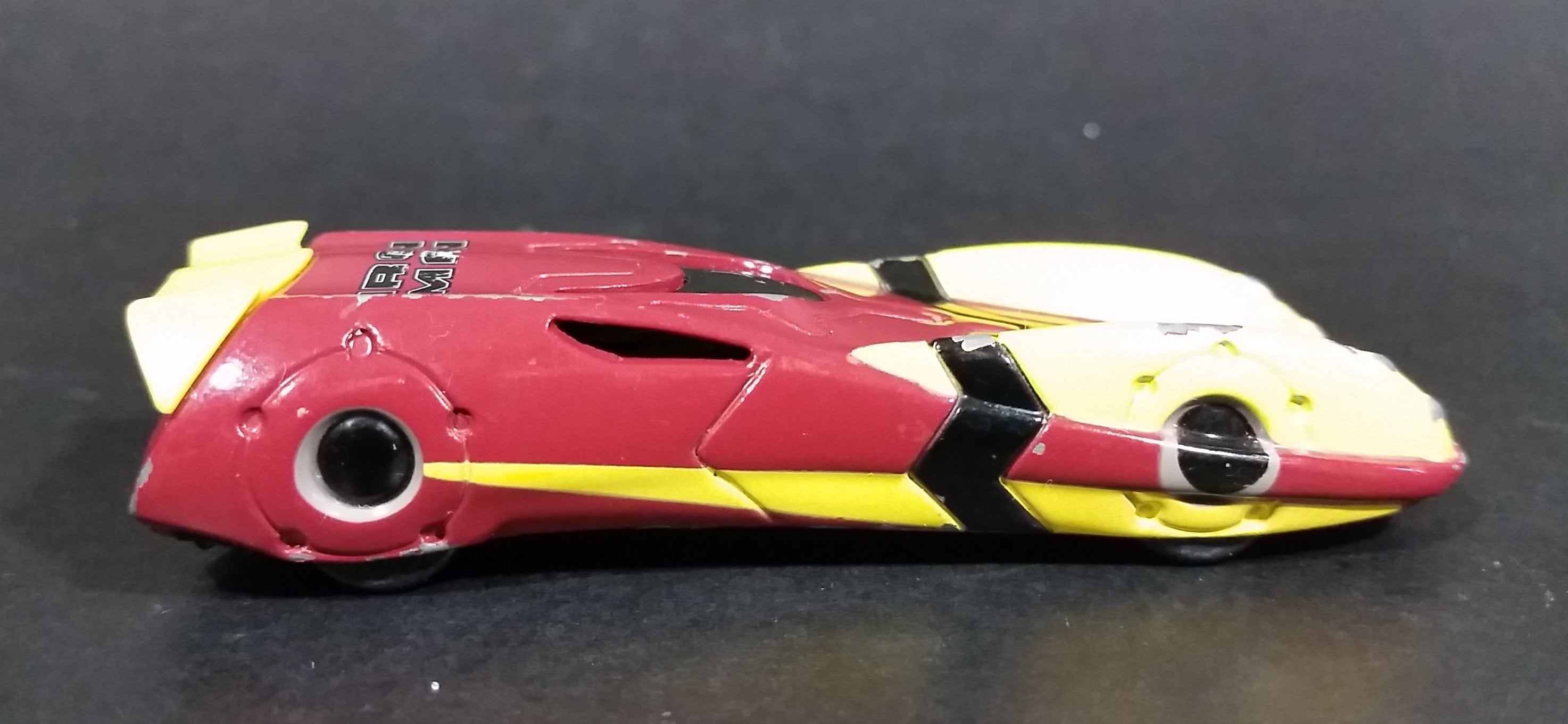 Rare 2008 MGA Marvel Films Iron Man Die Cast Toy Race Car Vehicle 10