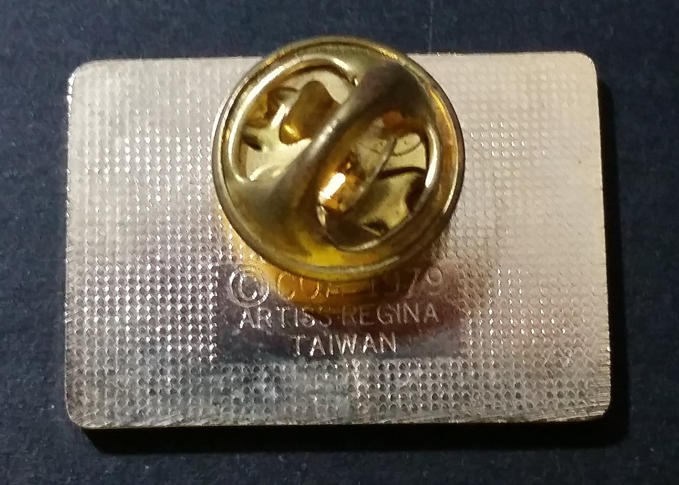1988 Calgary Winter Olympics Air Canada Official Airline Red Pin Sports Collectible 2