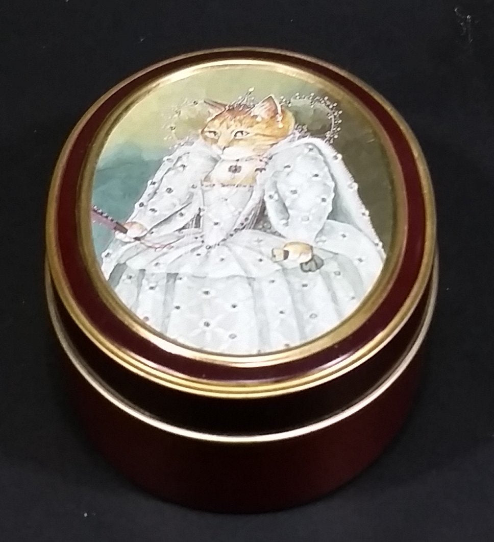 1990 Bentley's of London The Cat's Gallery Queen Elizabeth I Fruit Bon Bons Confectionery Tin Opened Still Full 2