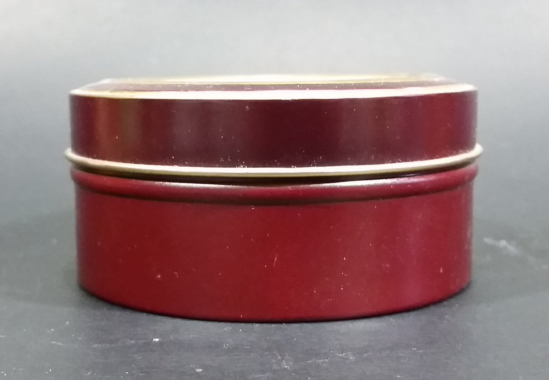 1990 Bentley's of London The Cat's Gallery Queen Elizabeth I Fruit Bon Bons Confectionery Tin Opened Still Full 5