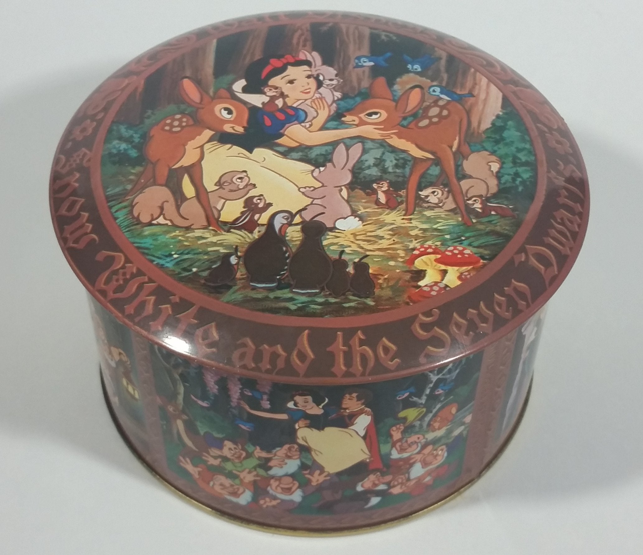 Vintage Walt Disney Productions Snow White and The Seven Dwarfs Candy Jar Mix Round Collectible Tin Container