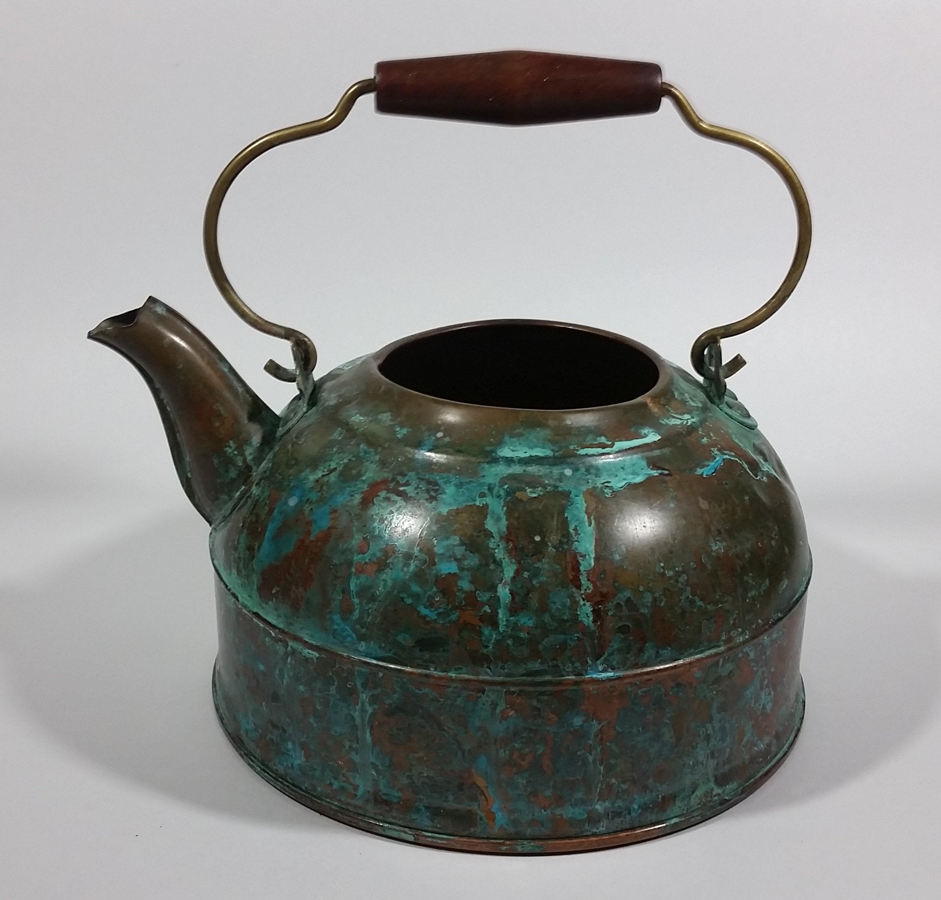 Vintage Revere Ware Rome, New York Copper Tea Kettle with Wooden Handle - No Lid