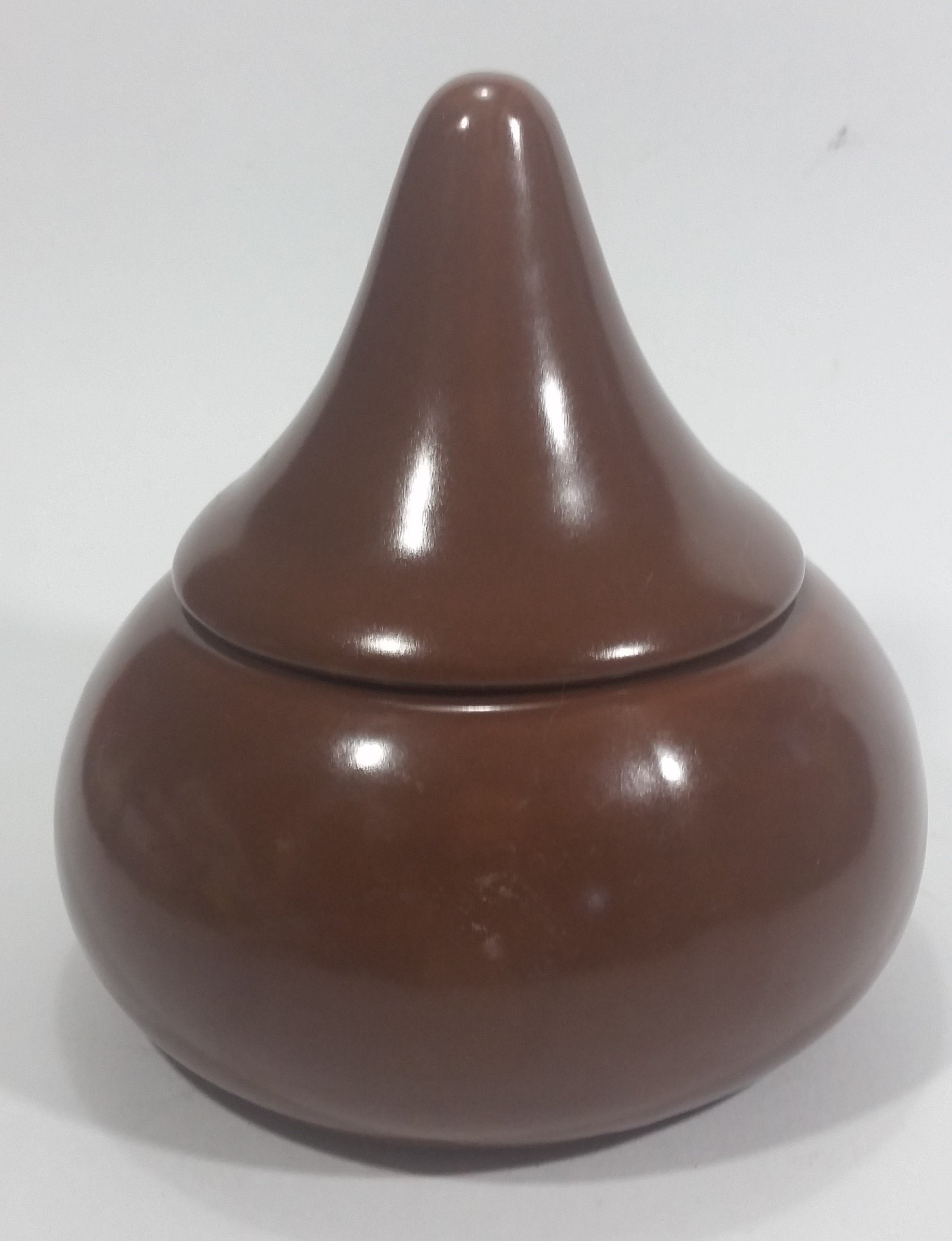 2007 Hershey's Kisses 100th Anniversary Ceramic Lidded Chocolate Kiss Drop Shaped Lidded Candy Dish 7