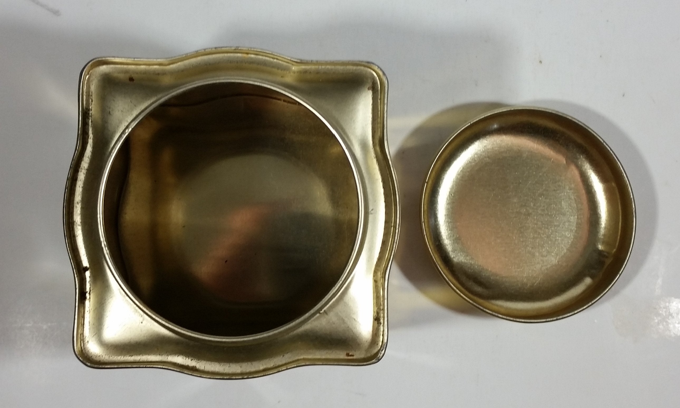 Chung Nam Tea Co. Ltd. Chinese Tea Pu Li Tea Red and Gold Scenic Butterfly Metal Tin Container 6