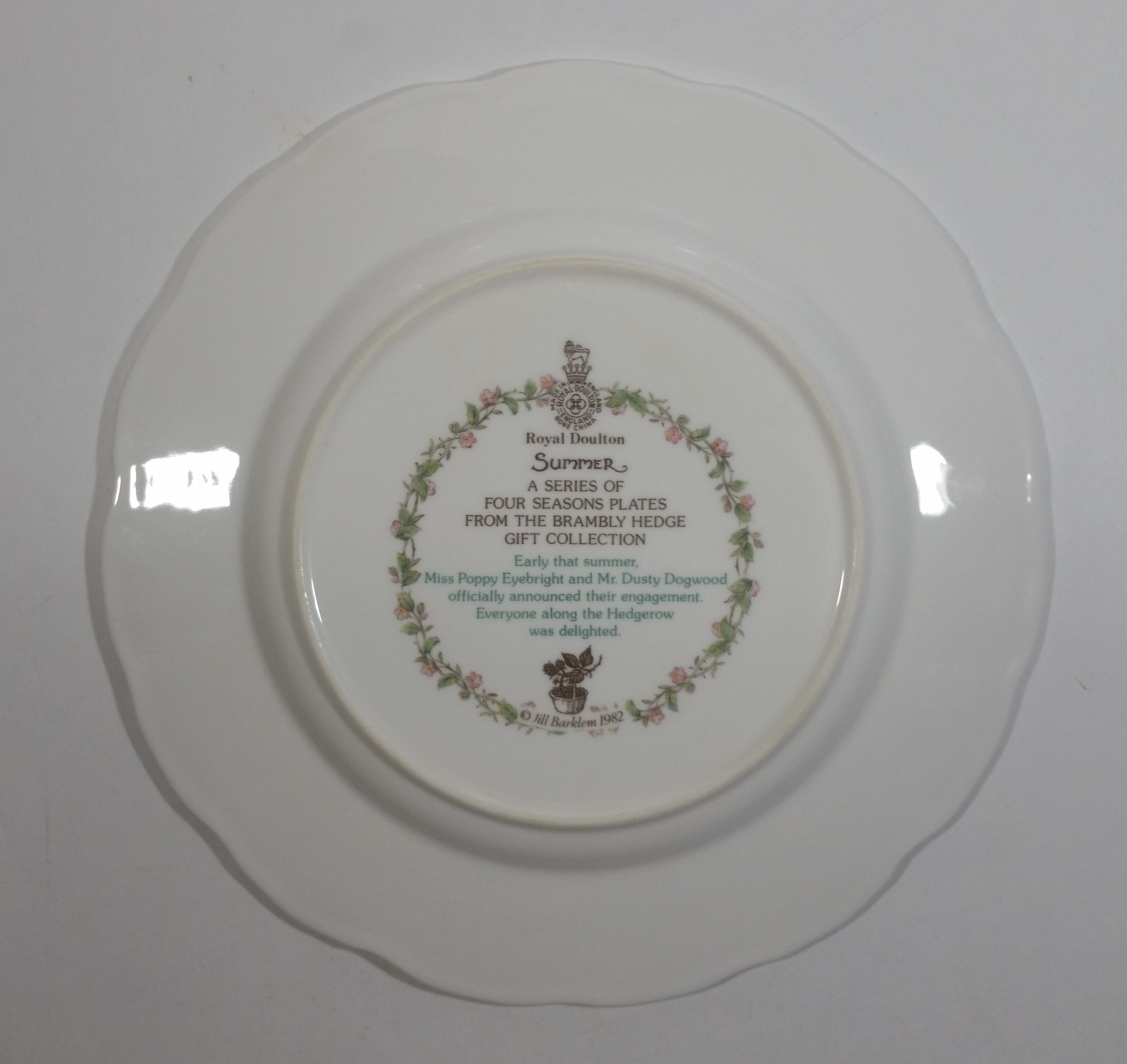 Vintage 1982 Royal Doulton Jill Barklem Four Seasons Bone China Plates Full Set Made in England 9