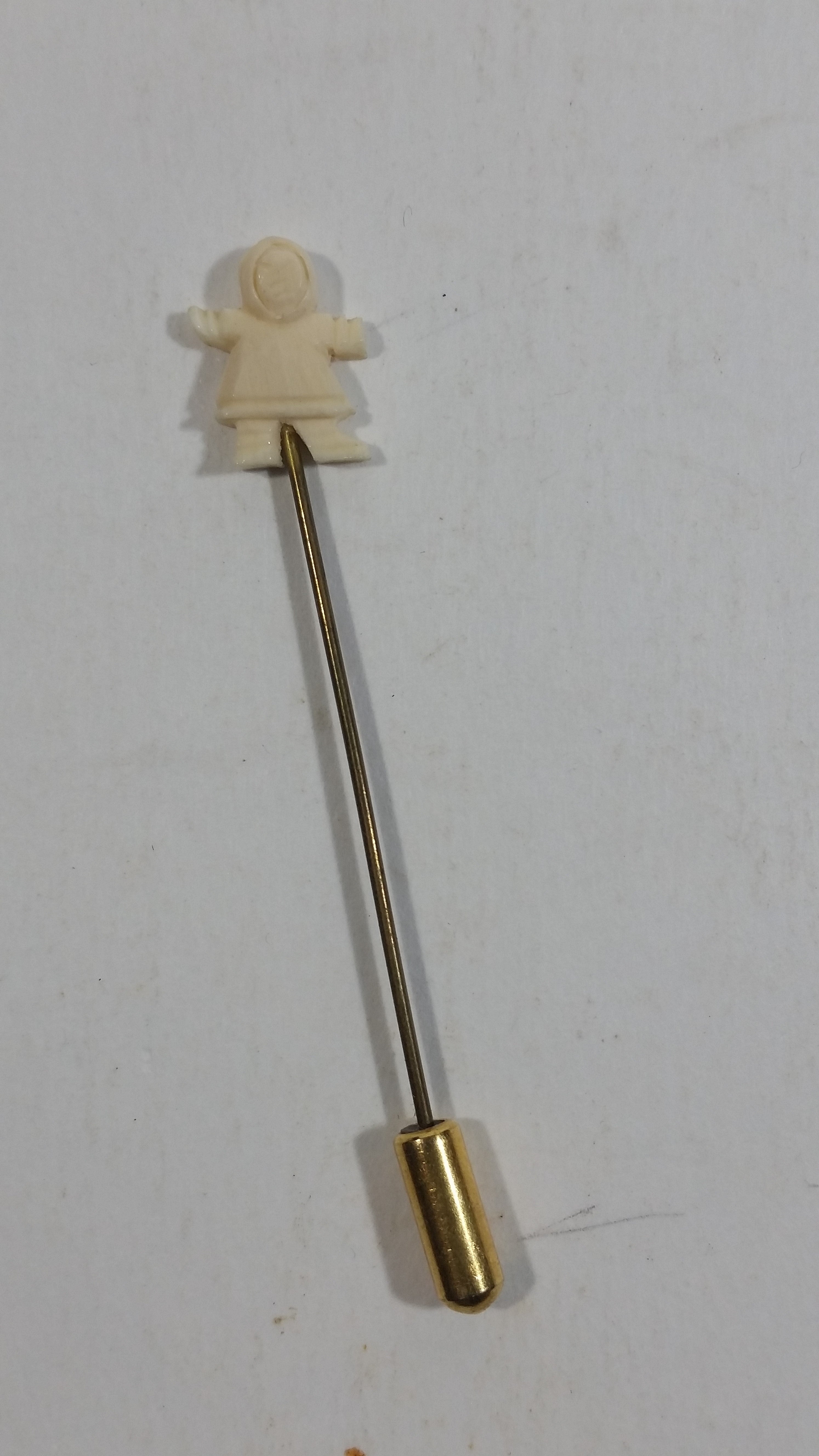 Vintage Tiny Miniature Small Carved Bone Eskimo Inuit Figure Tie Pin - Very detailed