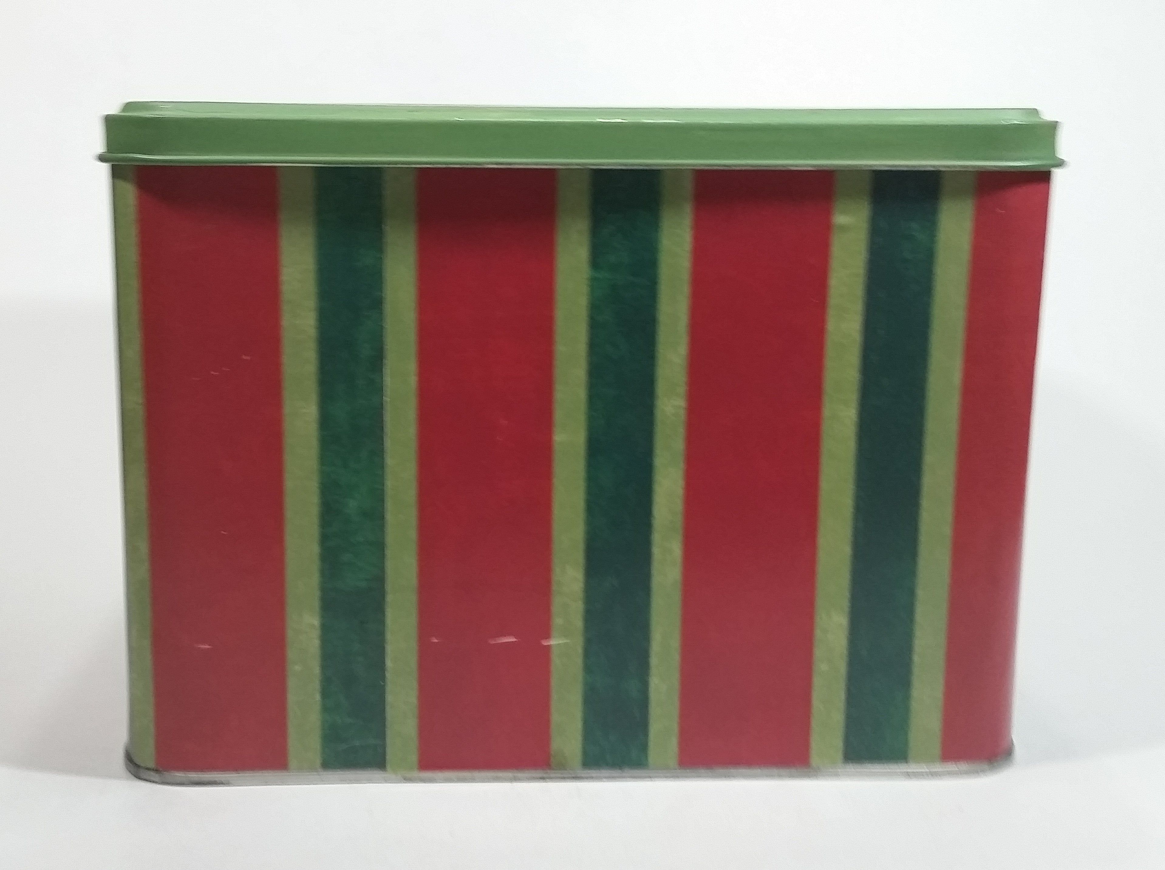 St. Nick's Fine Baking Natural Brown Sugar Pure Cane Dark Brown 100% Pure Santa Christmas Themed Large Tin Container 4