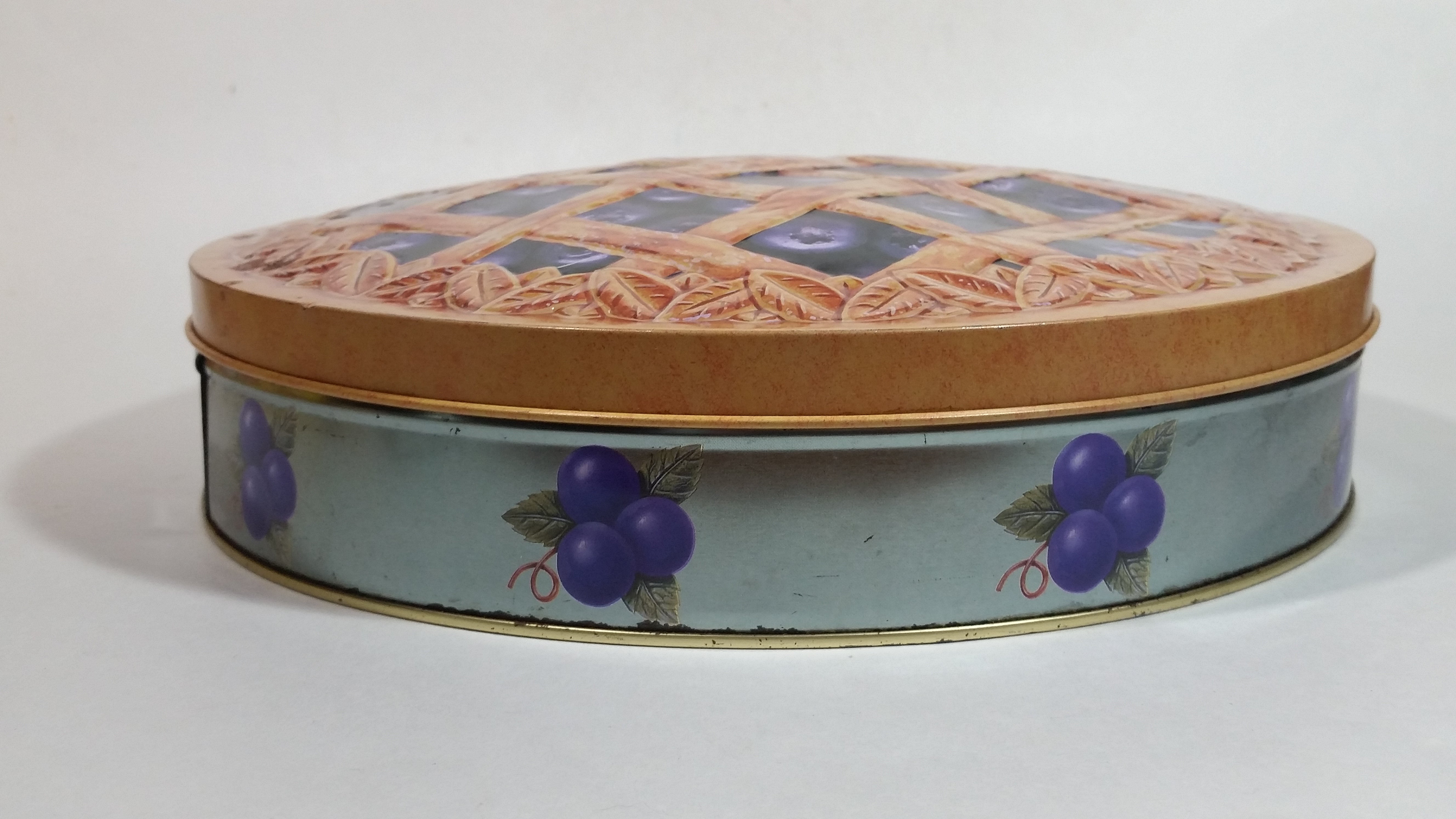 Collectible Large 10 1/2" Lattice Blueberry Pie Tin Metal Container 6